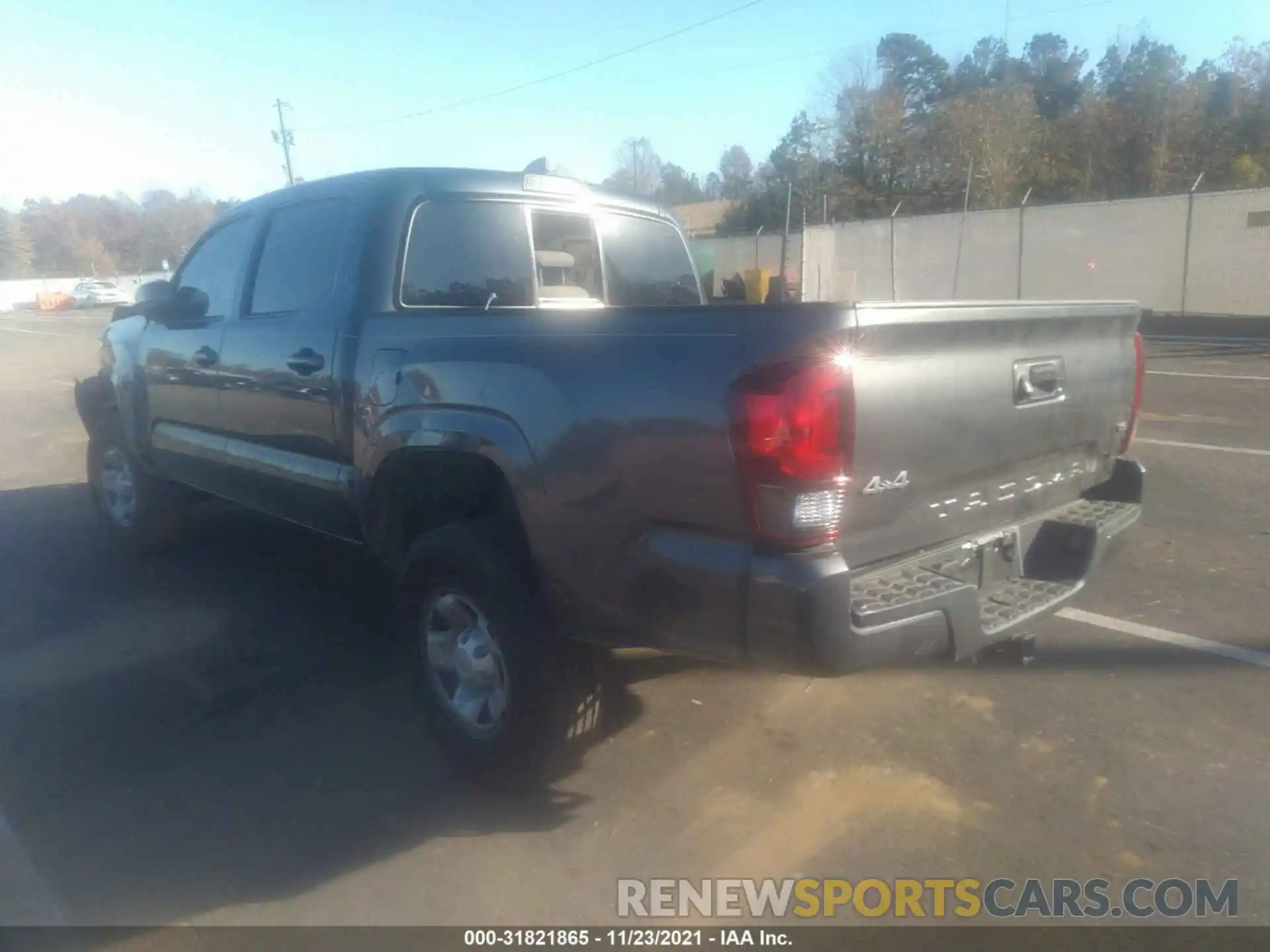 3 Photograph of a damaged car 3TMCZ5AN6MM448790 TOYOTA TACOMA 4WD 2021