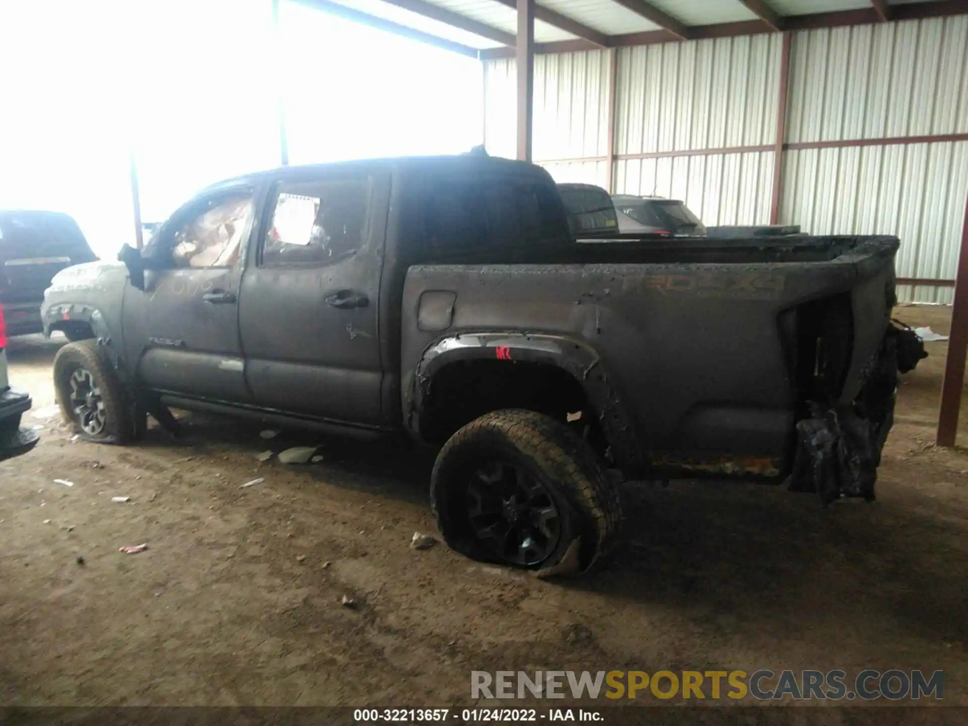 3 Photograph of a damaged car 3TMCZ5AN6MM452323 TOYOTA TACOMA 4WD 2021