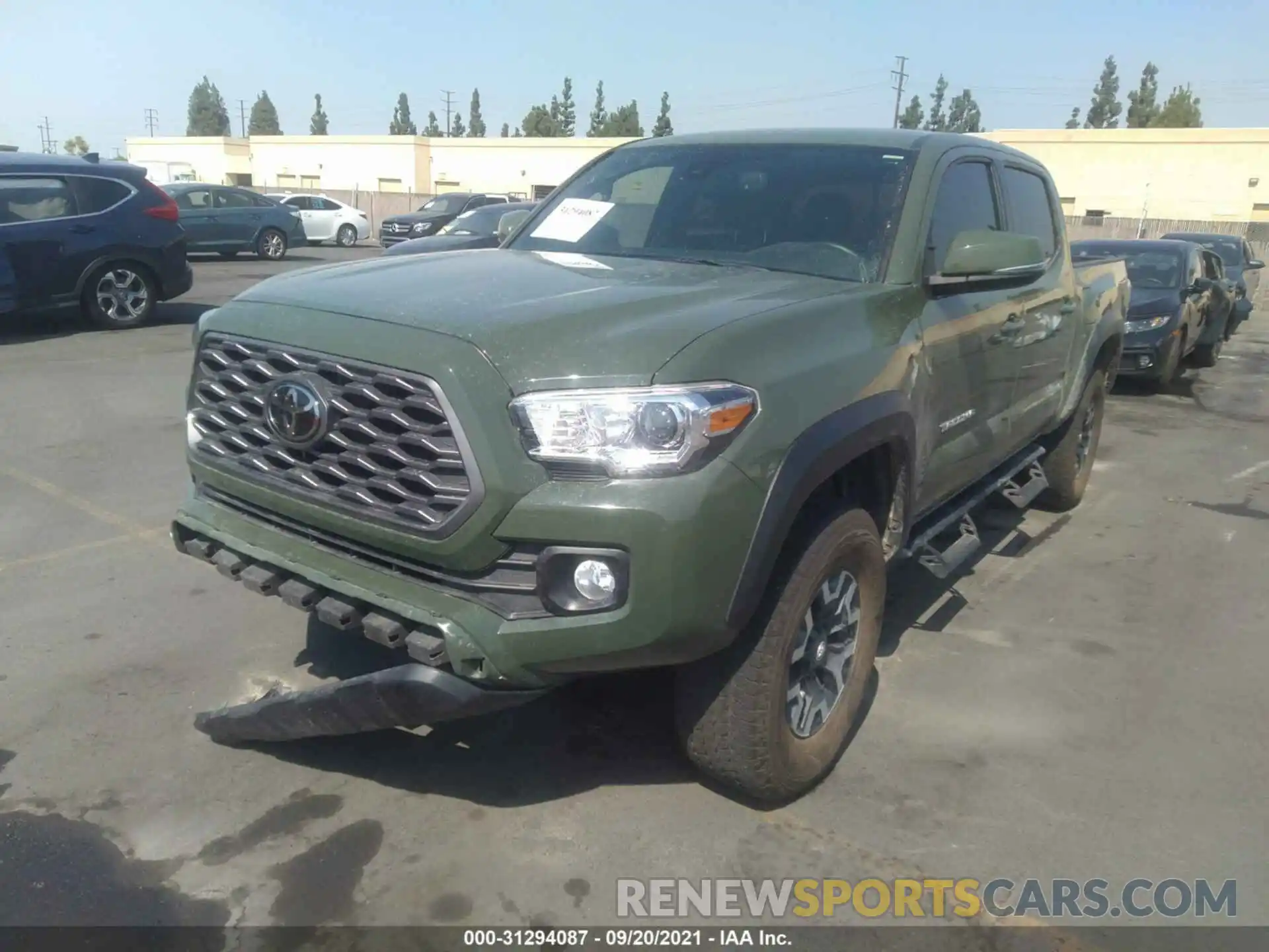 2 Фотография поврежденного автомобиля 3TMCZ5AN7MM387143 TOYOTA TACOMA 4WD 2021