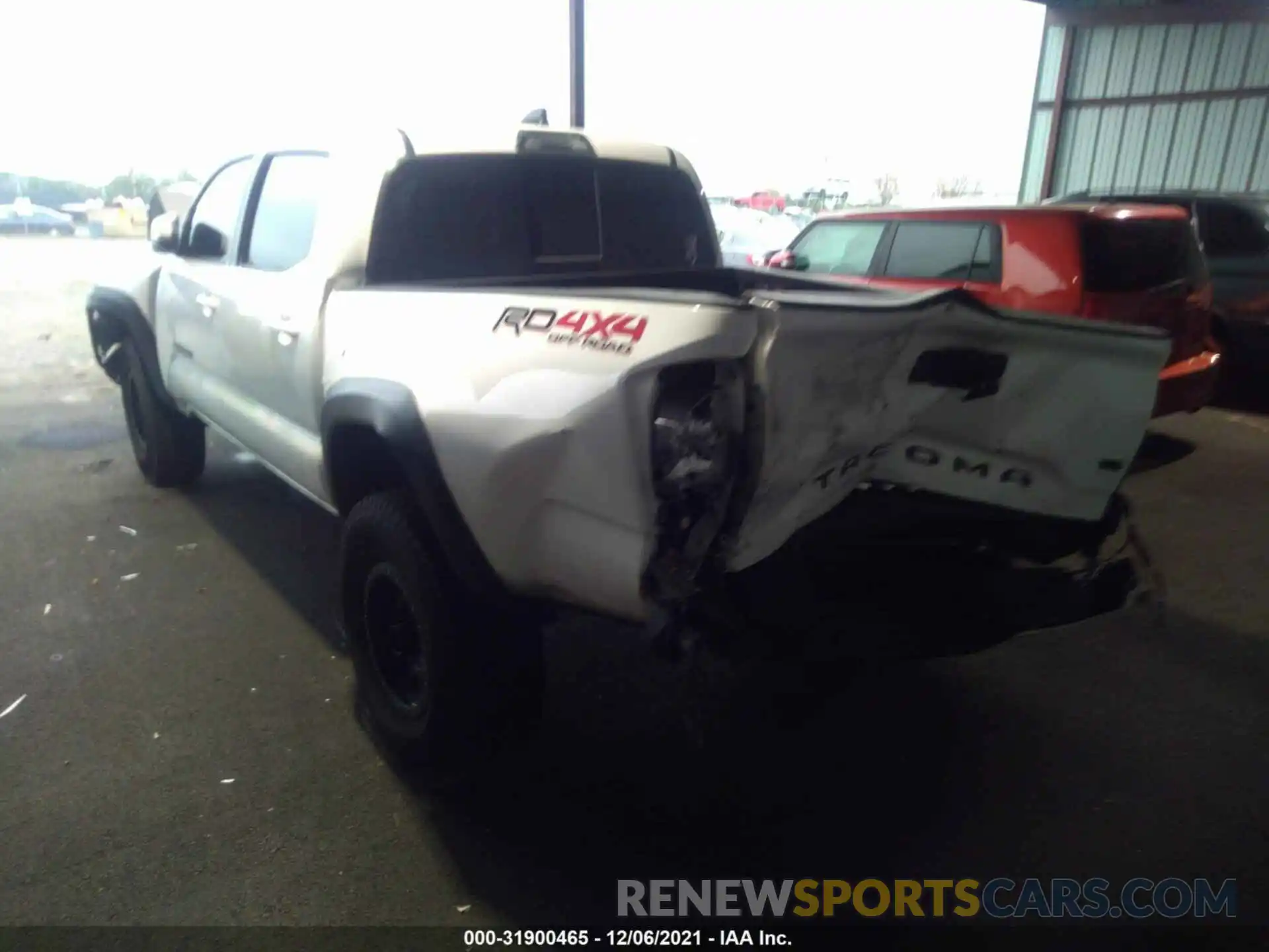 3 Фотография поврежденного автомобиля 3TMCZ5AN7MM415278 TOYOTA TACOMA 4WD 2021