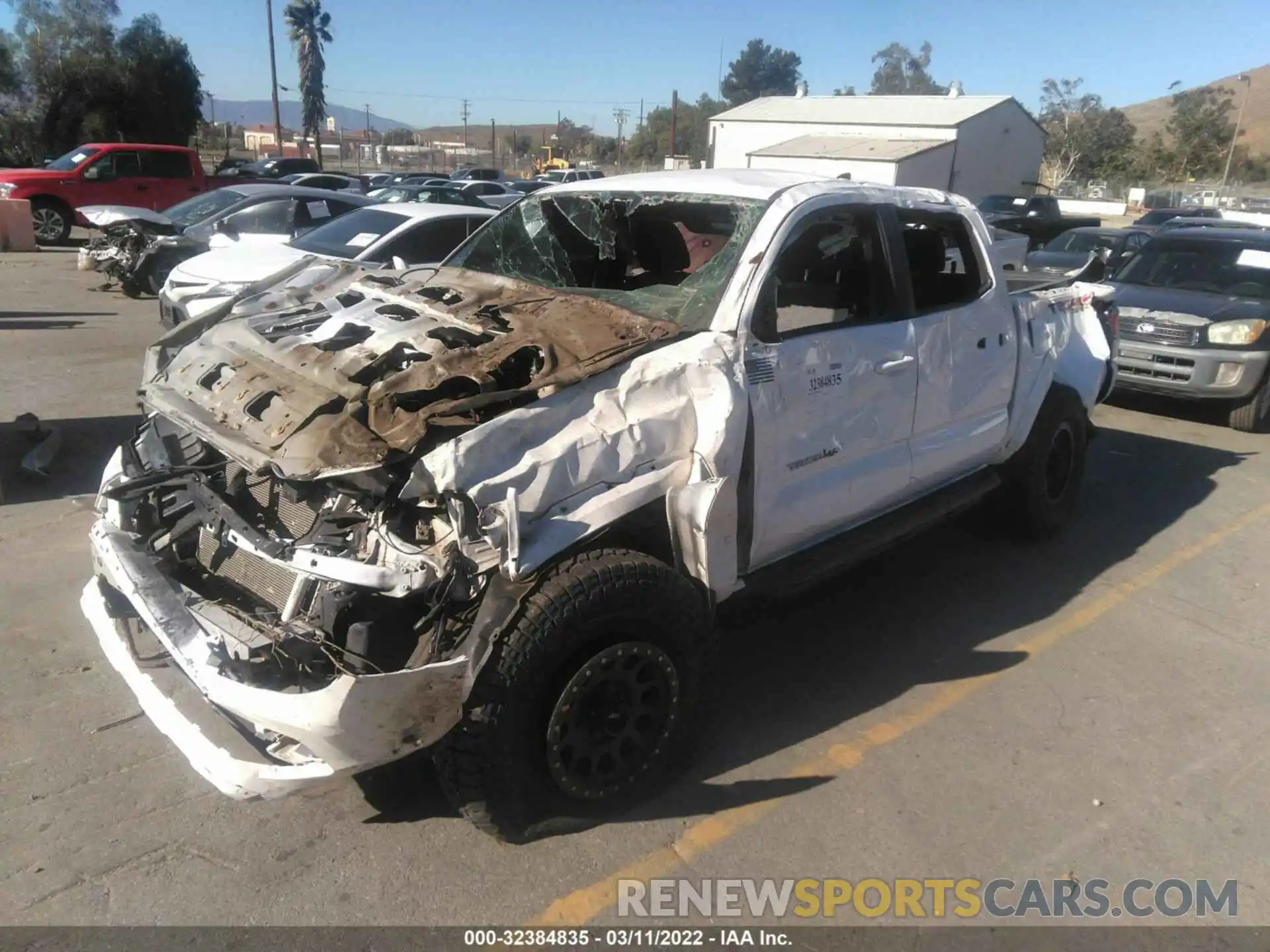 2 Photograph of a damaged car 3TMCZ5AN7MM417323 TOYOTA TACOMA 4WD 2021