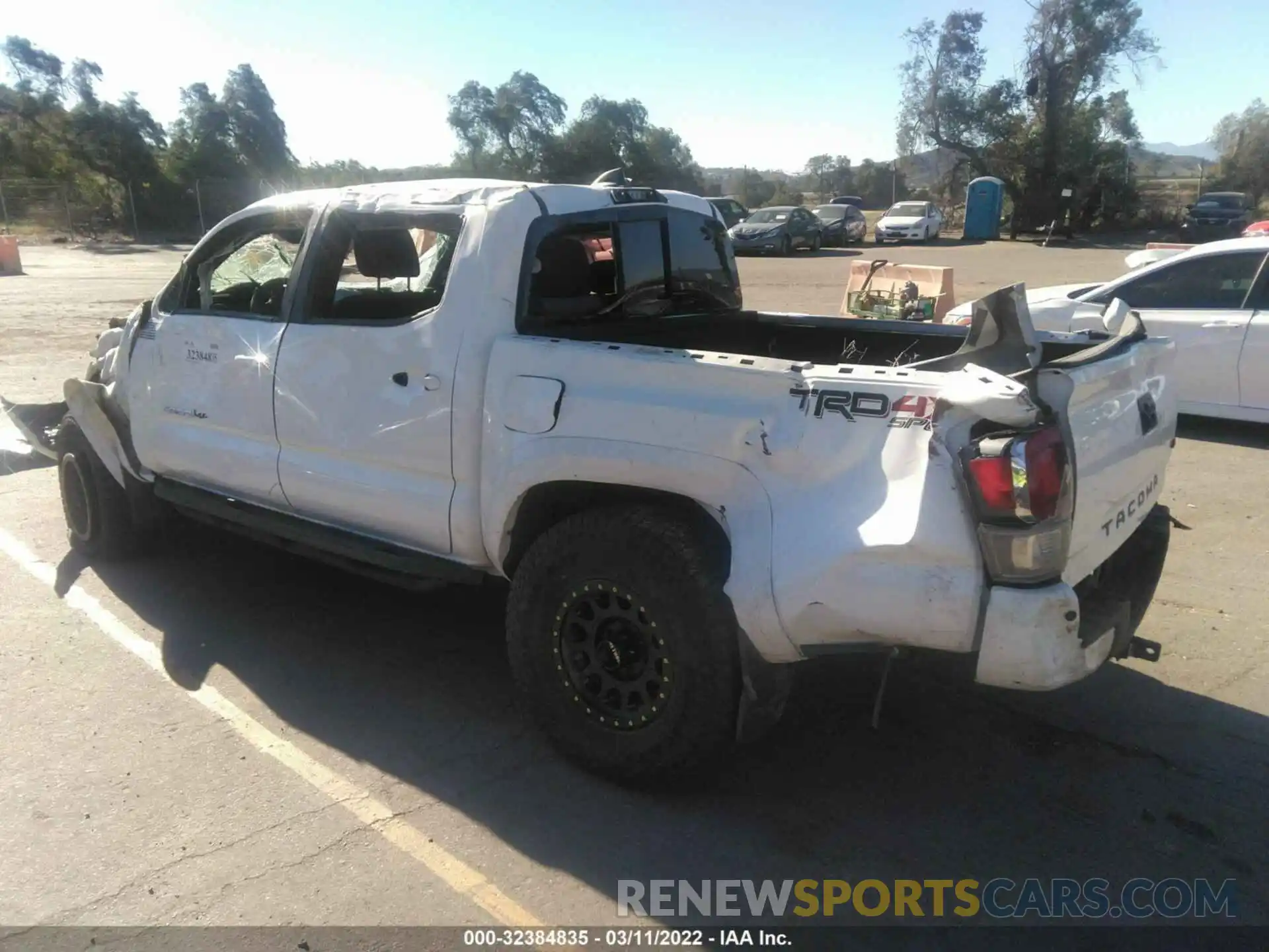 3 Photograph of a damaged car 3TMCZ5AN7MM417323 TOYOTA TACOMA 4WD 2021