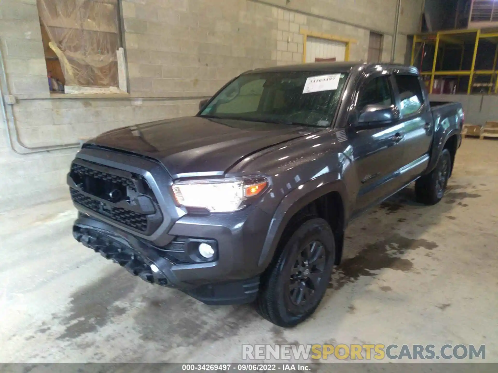 2 Photograph of a damaged car 3TMCZ5AN7MM422232 TOYOTA TACOMA 4WD 2021