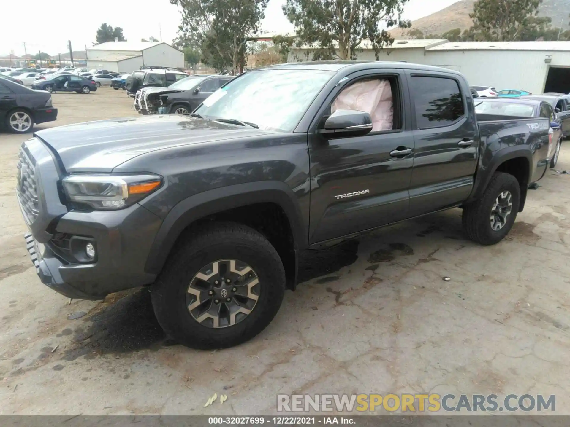 2 Photograph of a damaged car 3TMCZ5AN7MM444912 TOYOTA TACOMA 4WD 2021