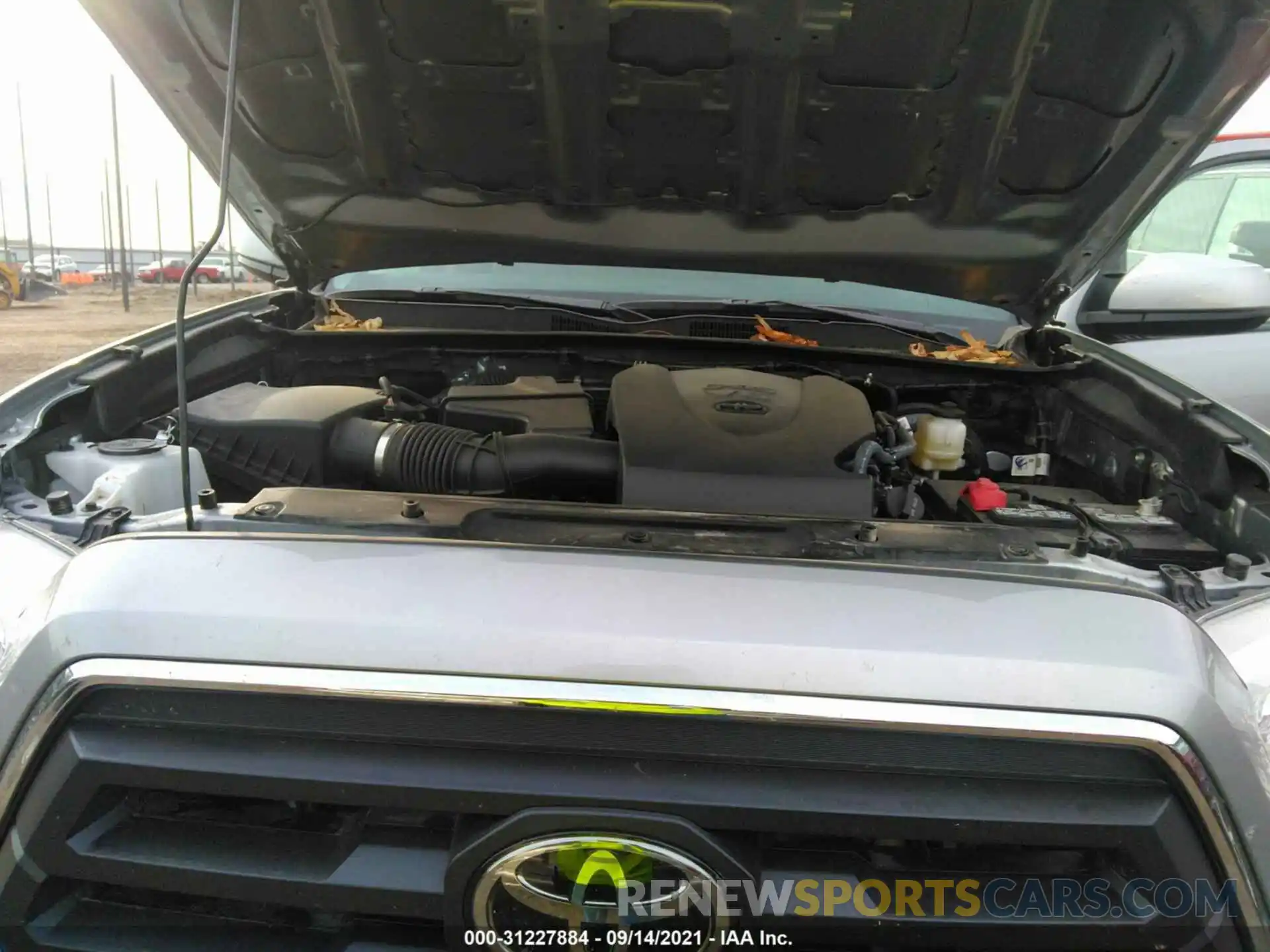 10 Photograph of a damaged car 3TMCZ5AN8MM390195 TOYOTA TACOMA 4WD 2021