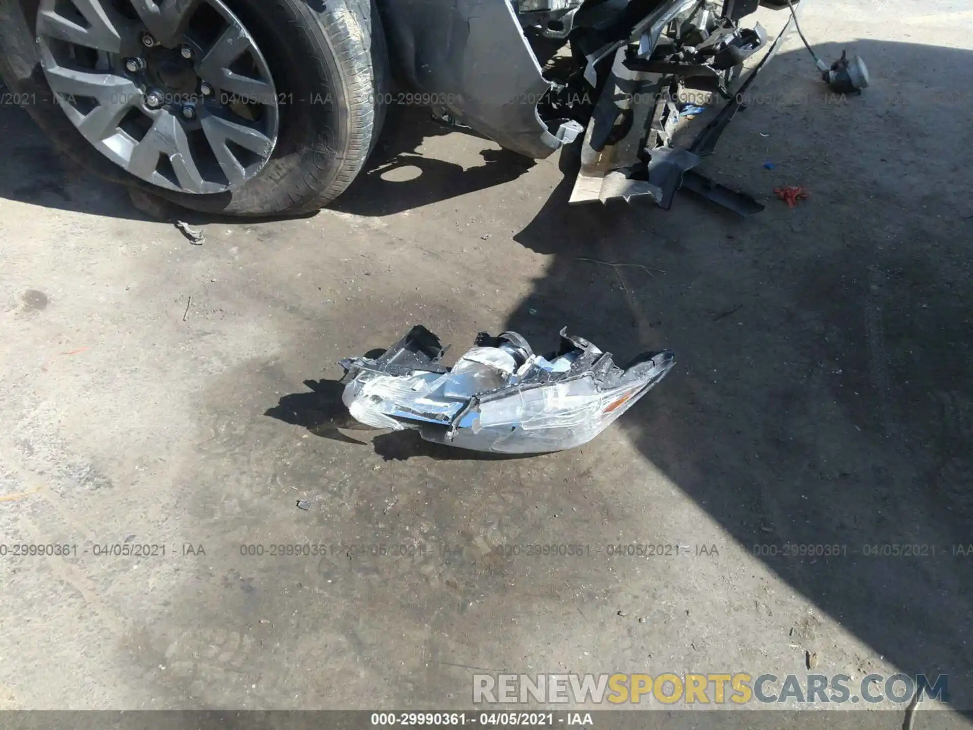 12 Photograph of a damaged car 3TMCZ5AN8MM393887 TOYOTA TACOMA 4WD 2021