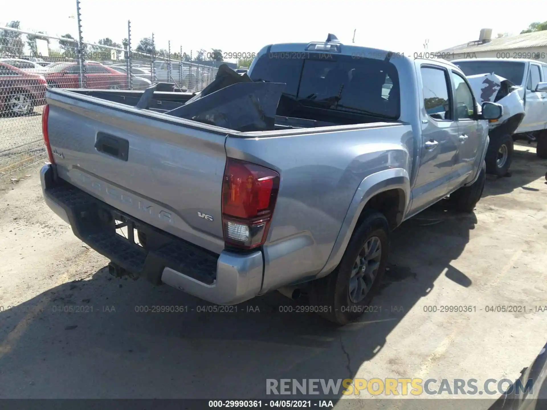 4 Фотография поврежденного автомобиля 3TMCZ5AN8MM393887 TOYOTA TACOMA 4WD 2021