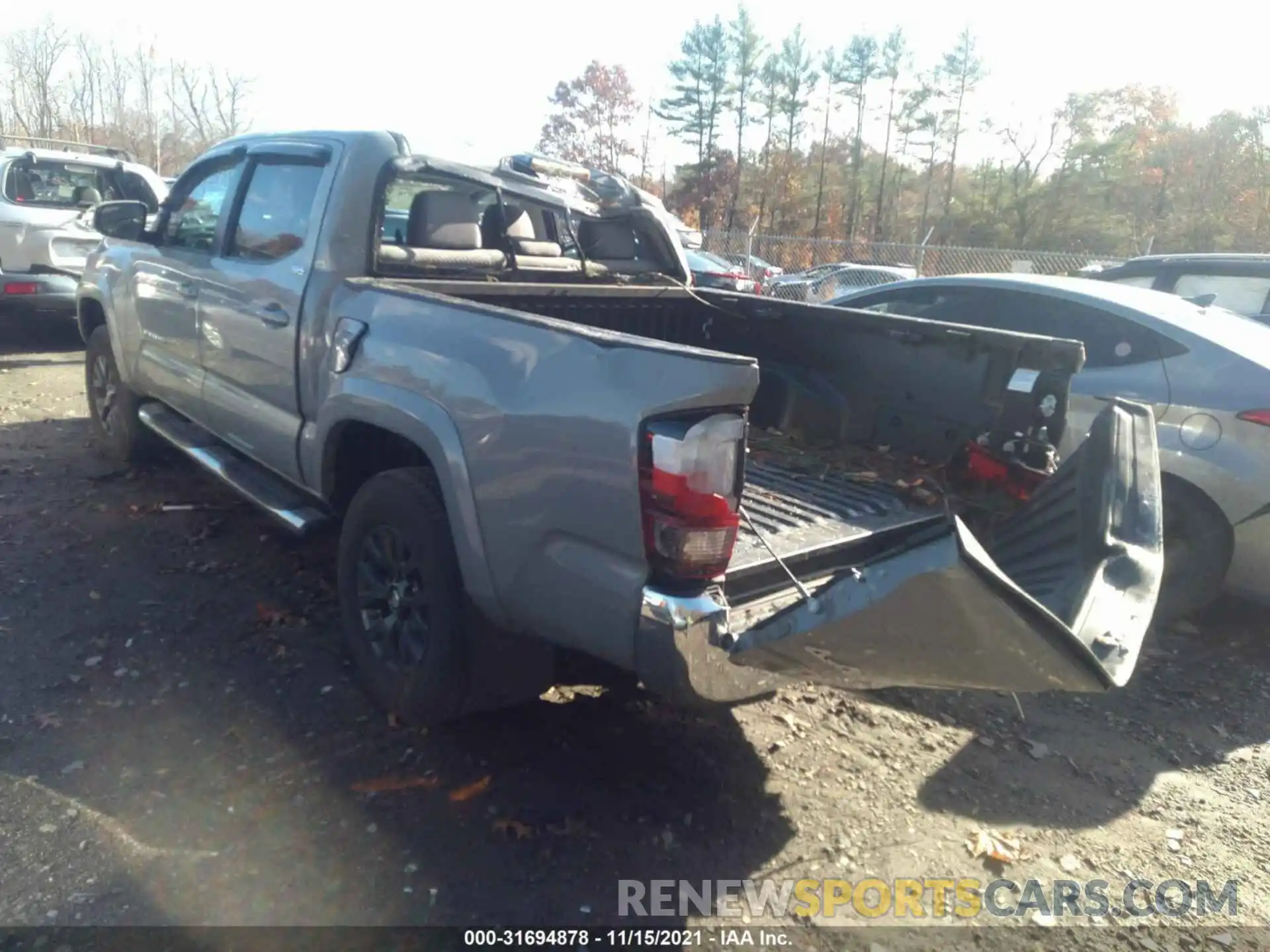 3 Photograph of a damaged car 3TMCZ5AN8MM398930 TOYOTA TACOMA 4WD 2021