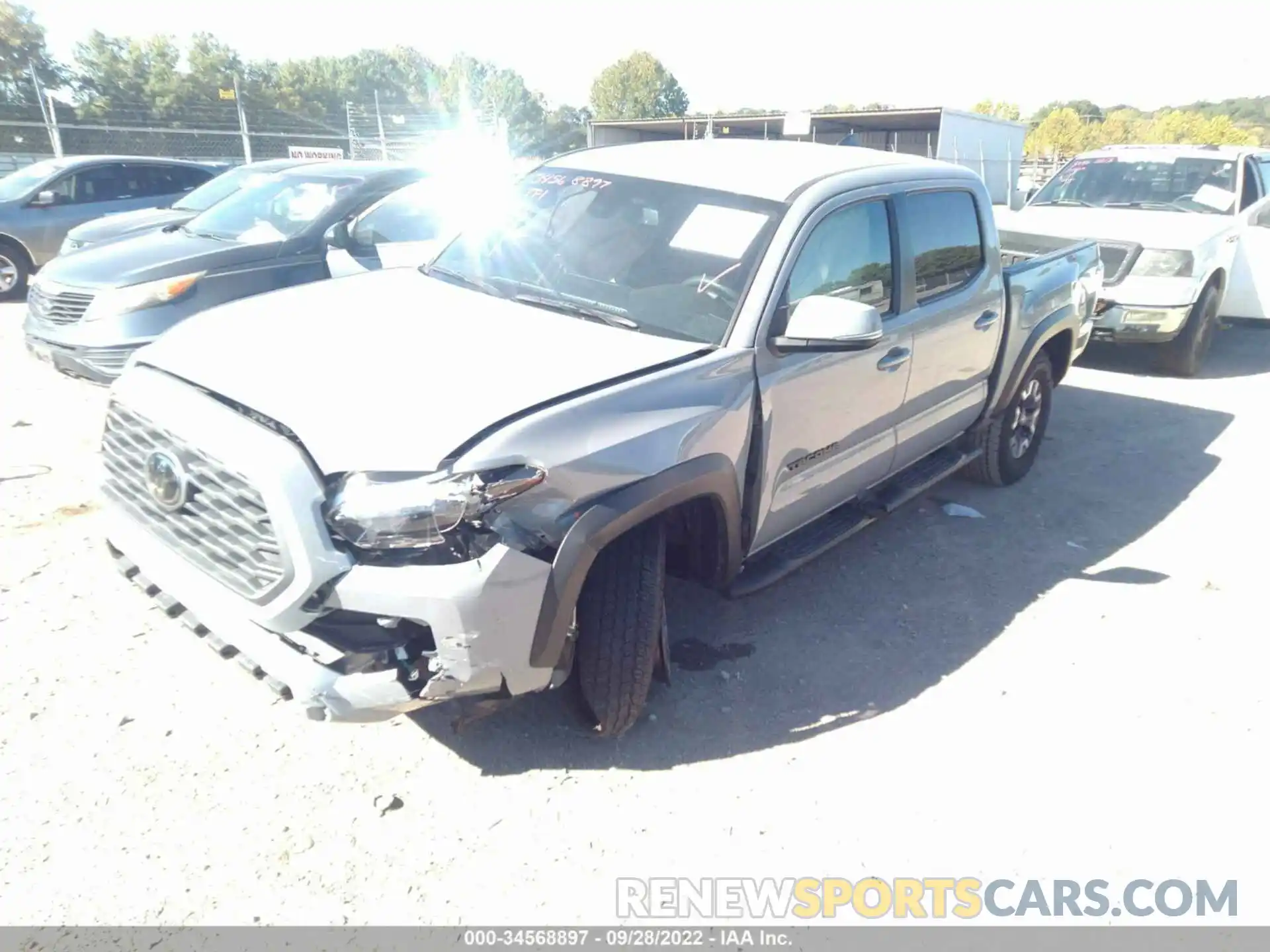 2 Photograph of a damaged car 3TMCZ5AN8MM404015 TOYOTA TACOMA 4WD 2021