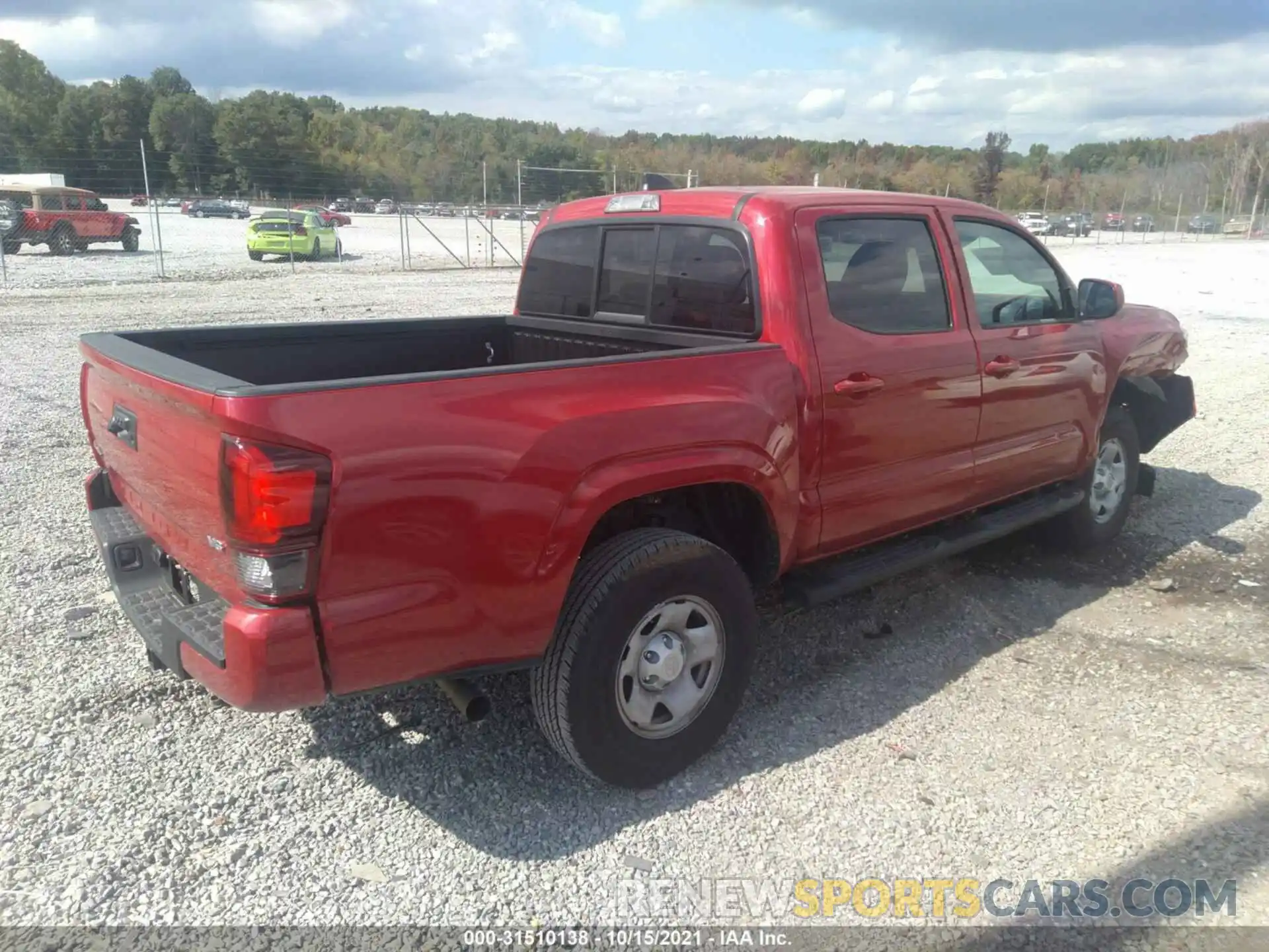 4 Photograph of a damaged car 3TMCZ5AN8MM420764 TOYOTA TACOMA 4WD 2021