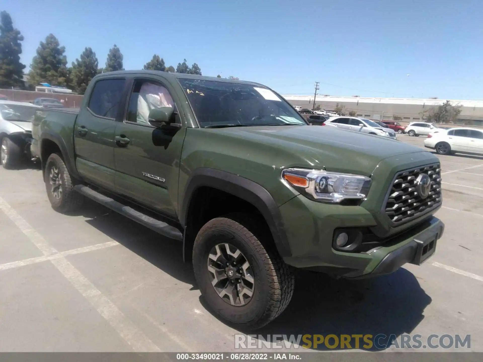 1 Photograph of a damaged car 3TMCZ5AN8MM423230 TOYOTA TACOMA 4WD 2021