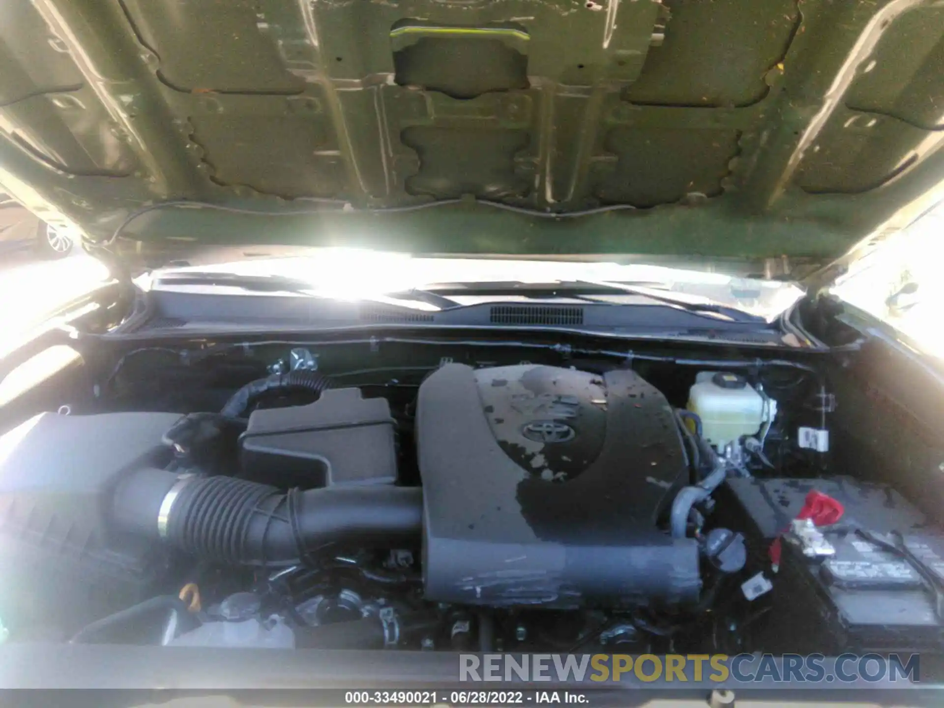 10 Photograph of a damaged car 3TMCZ5AN8MM423230 TOYOTA TACOMA 4WD 2021