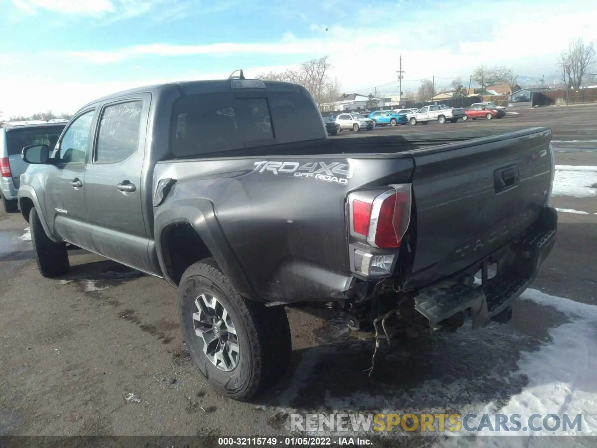 6 Photograph of a damaged car 3TMCZ5AN8MM423437 TOYOTA TACOMA 4WD 2021