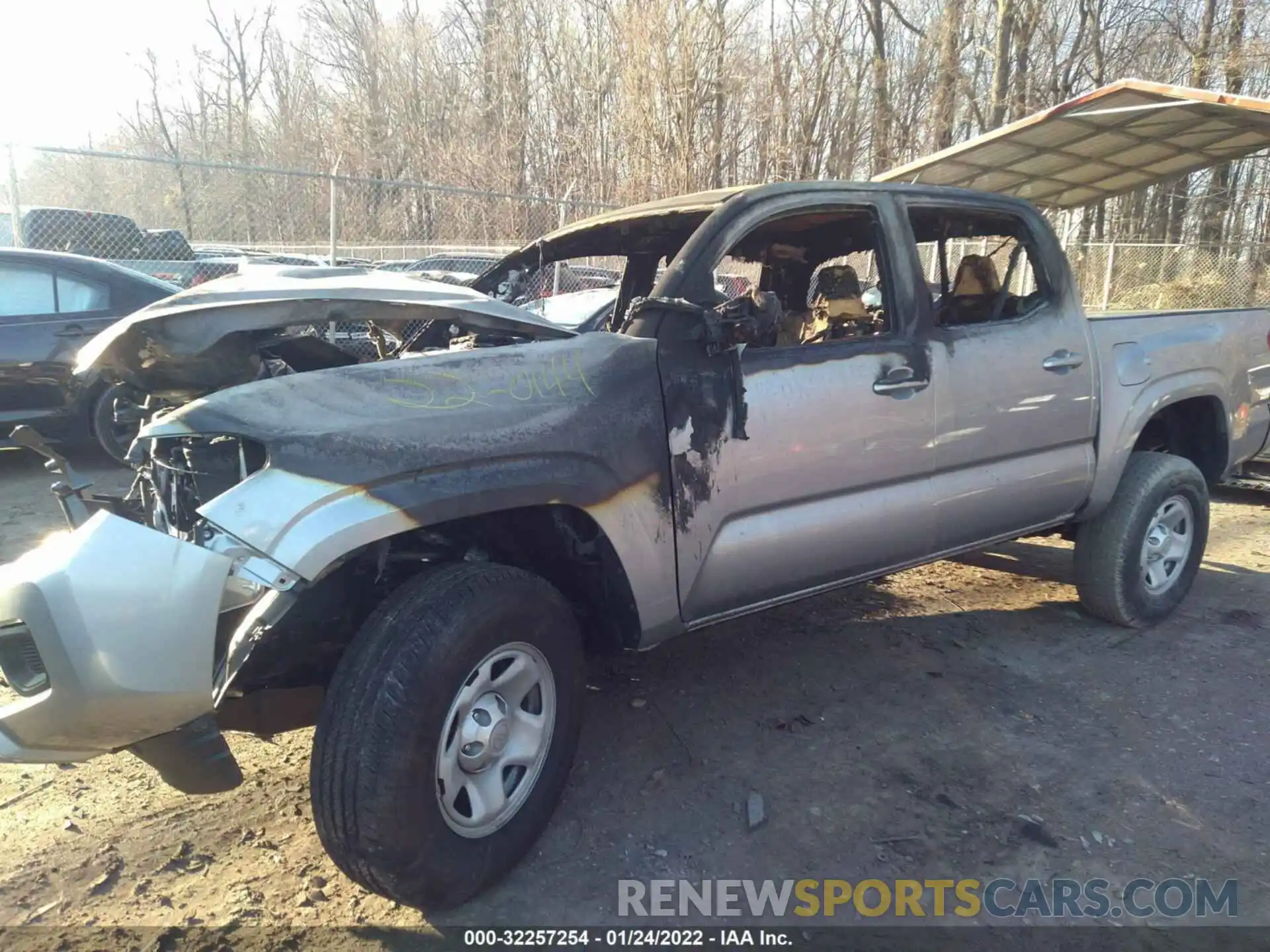 2 Photograph of a damaged car 3TMCZ5AN8MM440139 TOYOTA TACOMA 4WD 2021