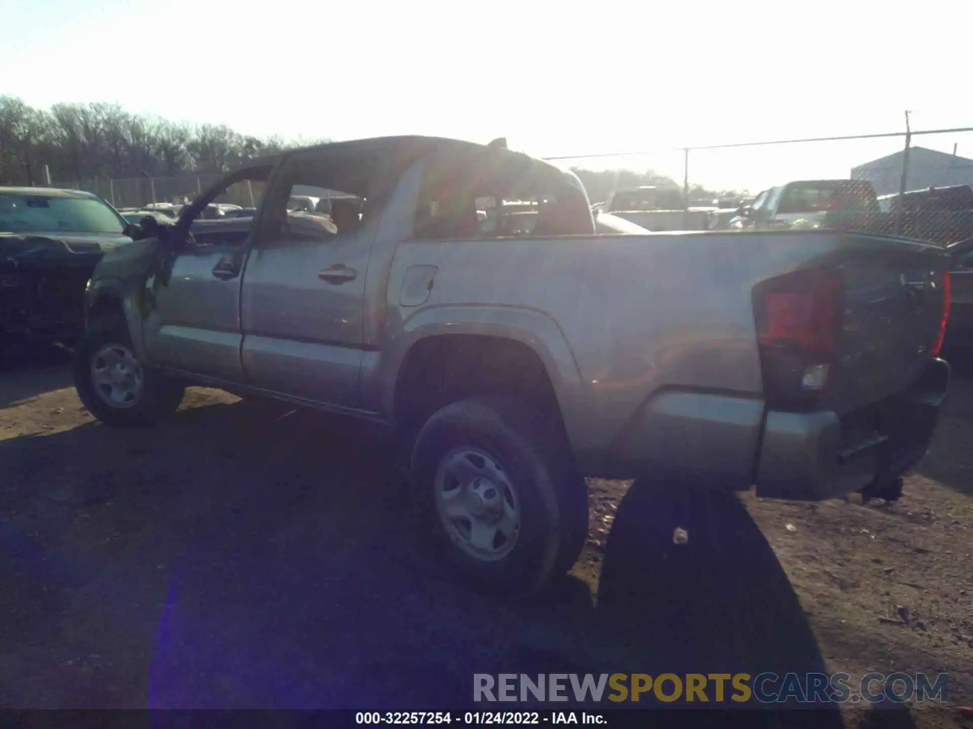 3 Photograph of a damaged car 3TMCZ5AN8MM440139 TOYOTA TACOMA 4WD 2021