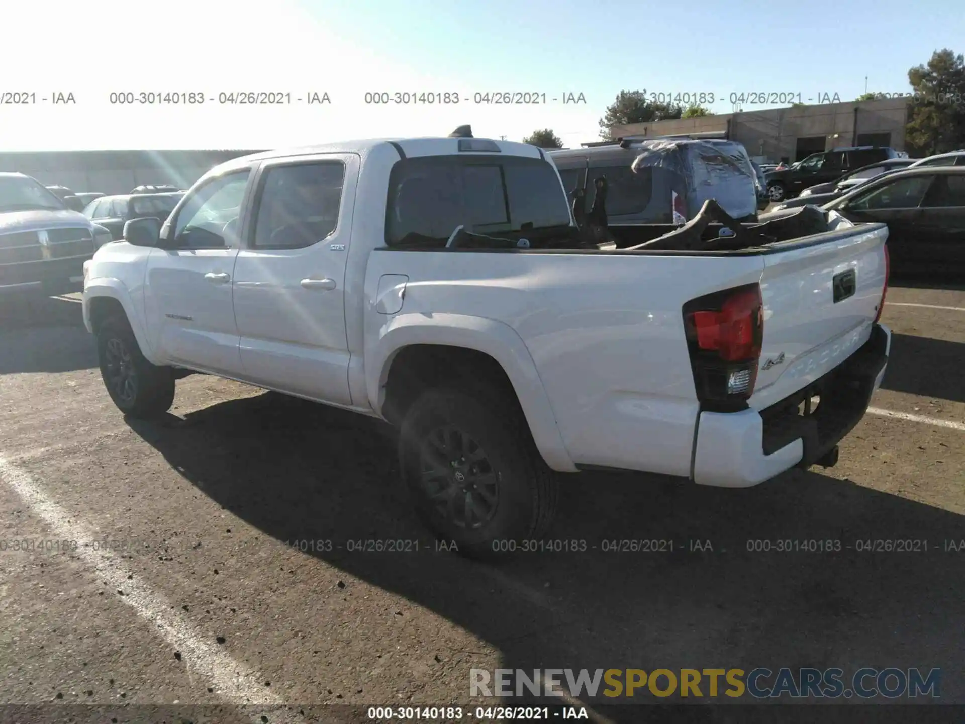 3 Photograph of a damaged car 3TMCZ5AN9MM371834 TOYOTA TACOMA 4WD 2021