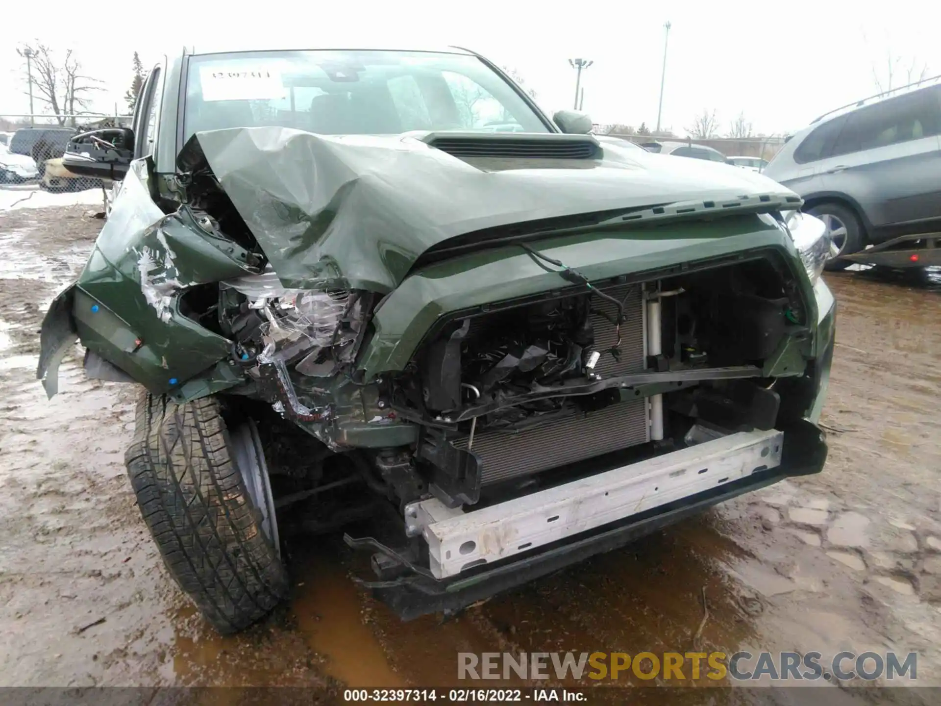 6 Photograph of a damaged car 3TMCZ5AN9MM371901 TOYOTA TACOMA 4WD 2021