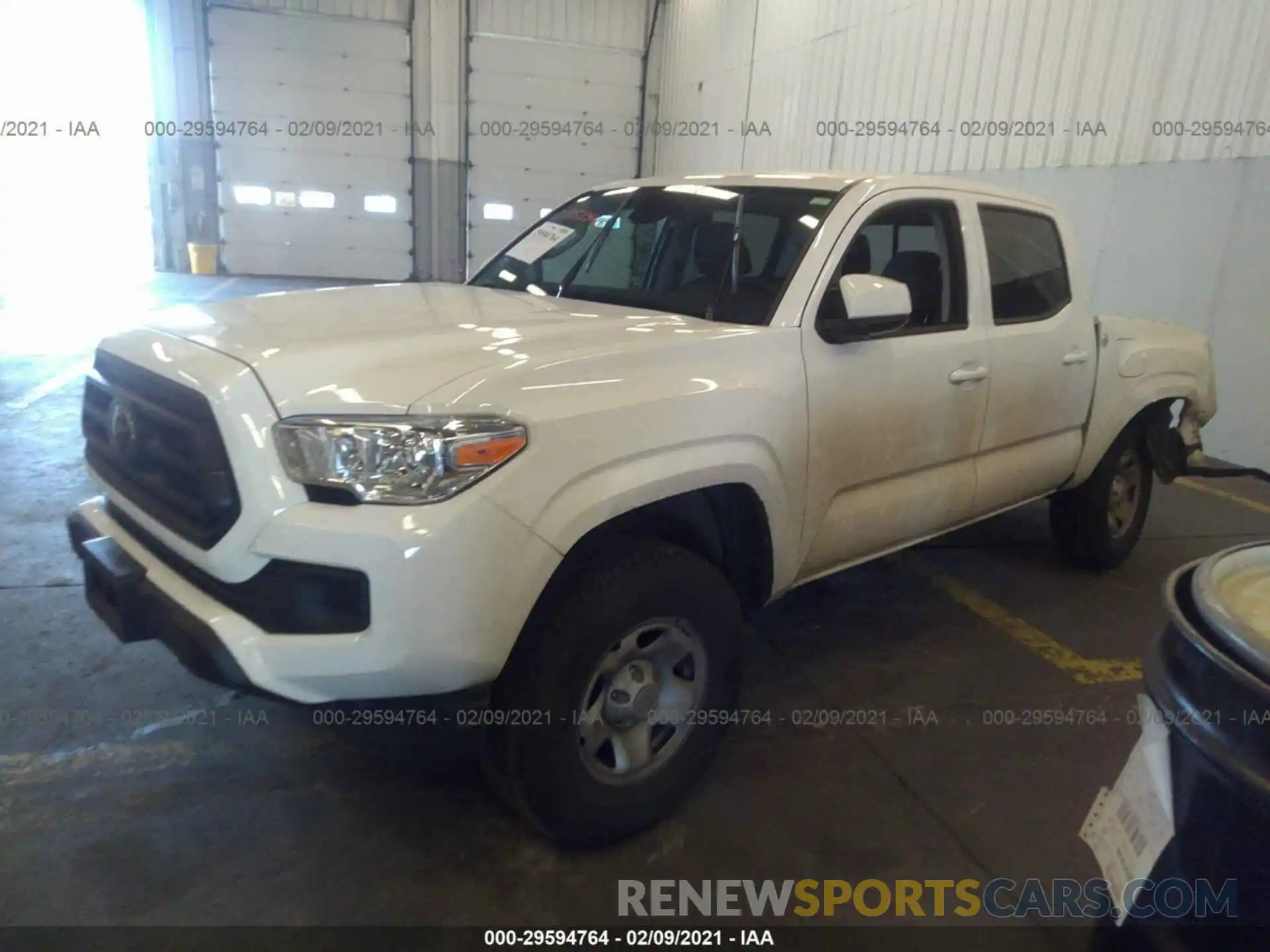 2 Photograph of a damaged car 3TMCZ5AN9MM381456 TOYOTA TACOMA 4WD 2021