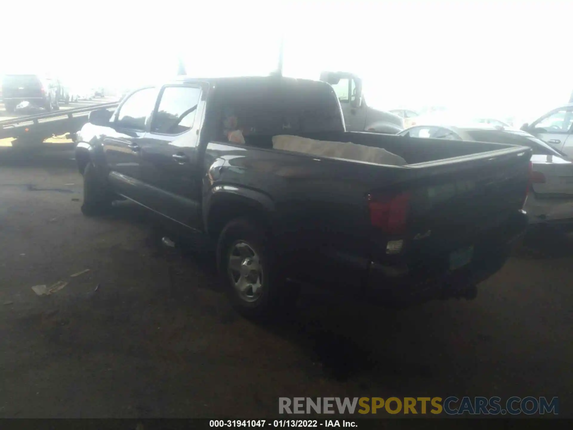 3 Photograph of a damaged car 3TMCZ5AN9MM398466 TOYOTA TACOMA 4WD 2021