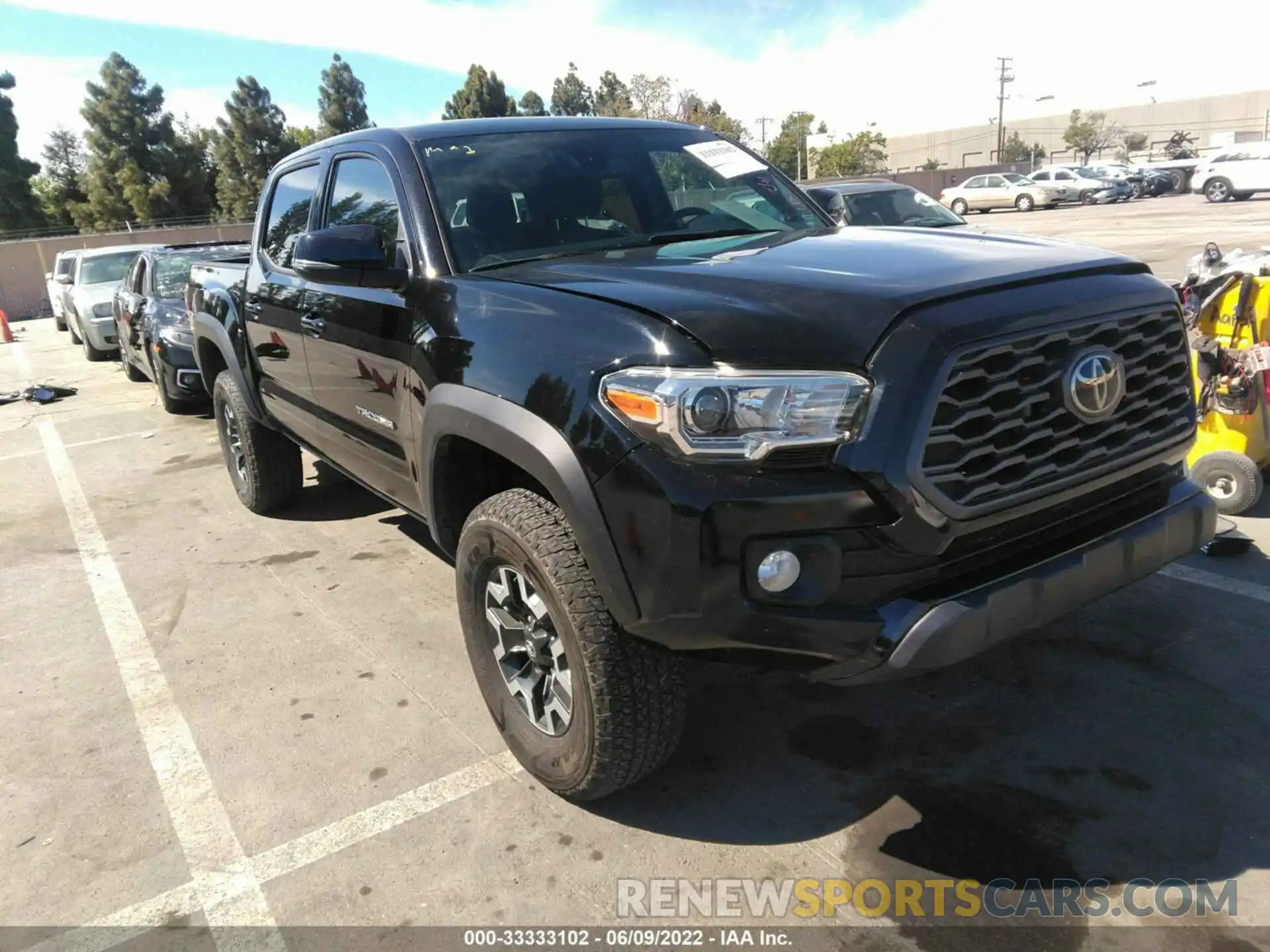 1 Photograph of a damaged car 3TMCZ5AN9MM399956 TOYOTA TACOMA 4WD 2021