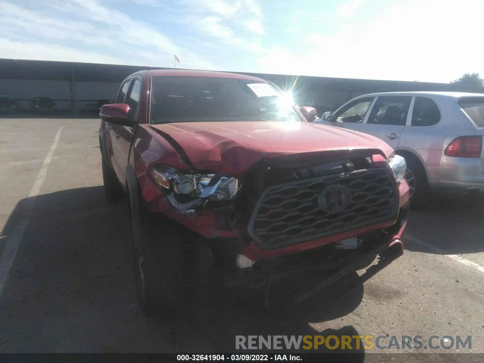 1 Photograph of a damaged car 3TMCZ5AN9MM411457 TOYOTA TACOMA 4WD 2021