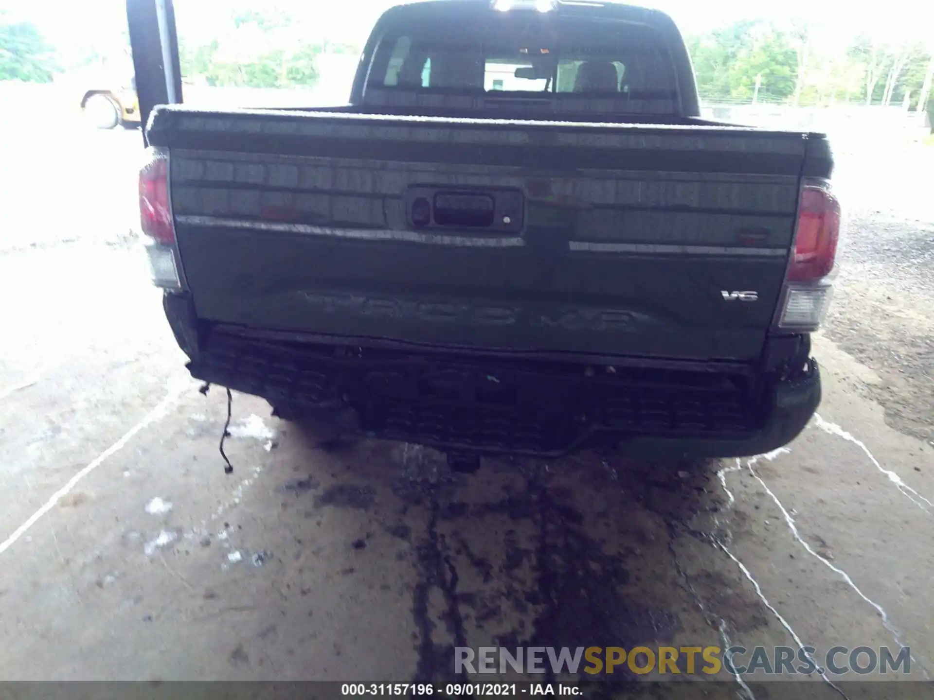 6 Photograph of a damaged car 3TMCZ5AN9MM413550 TOYOTA TACOMA 4WD 2021