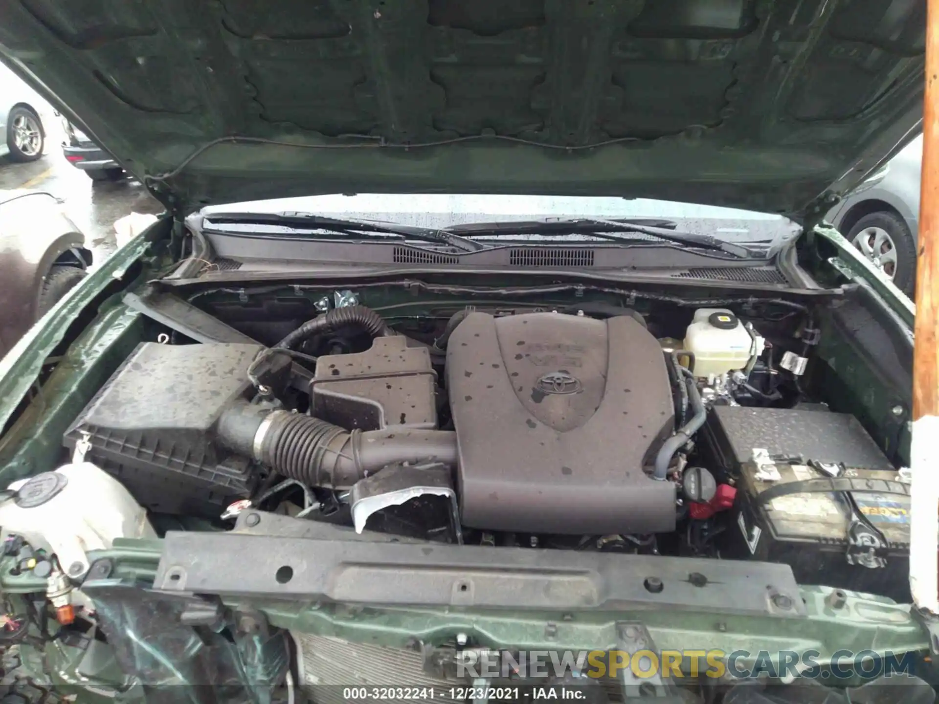 10 Photograph of a damaged car 3TMCZ5AN9MM430185 TOYOTA TACOMA 4WD 2021