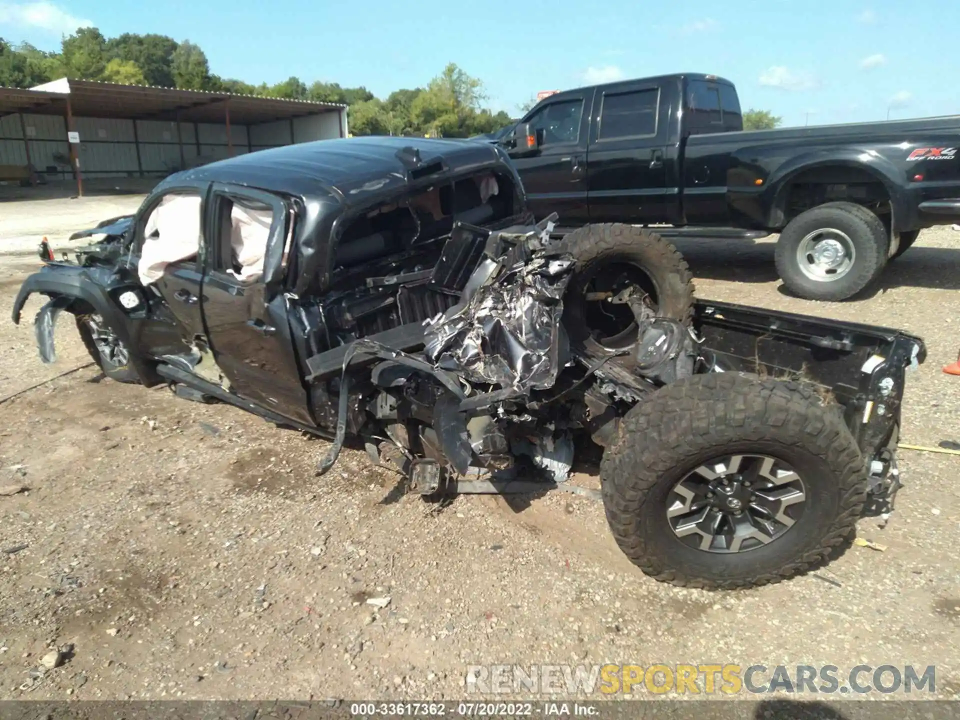 12 Photograph of a damaged car 3TMCZ5AN9MM437847 TOYOTA TACOMA 4WD 2021