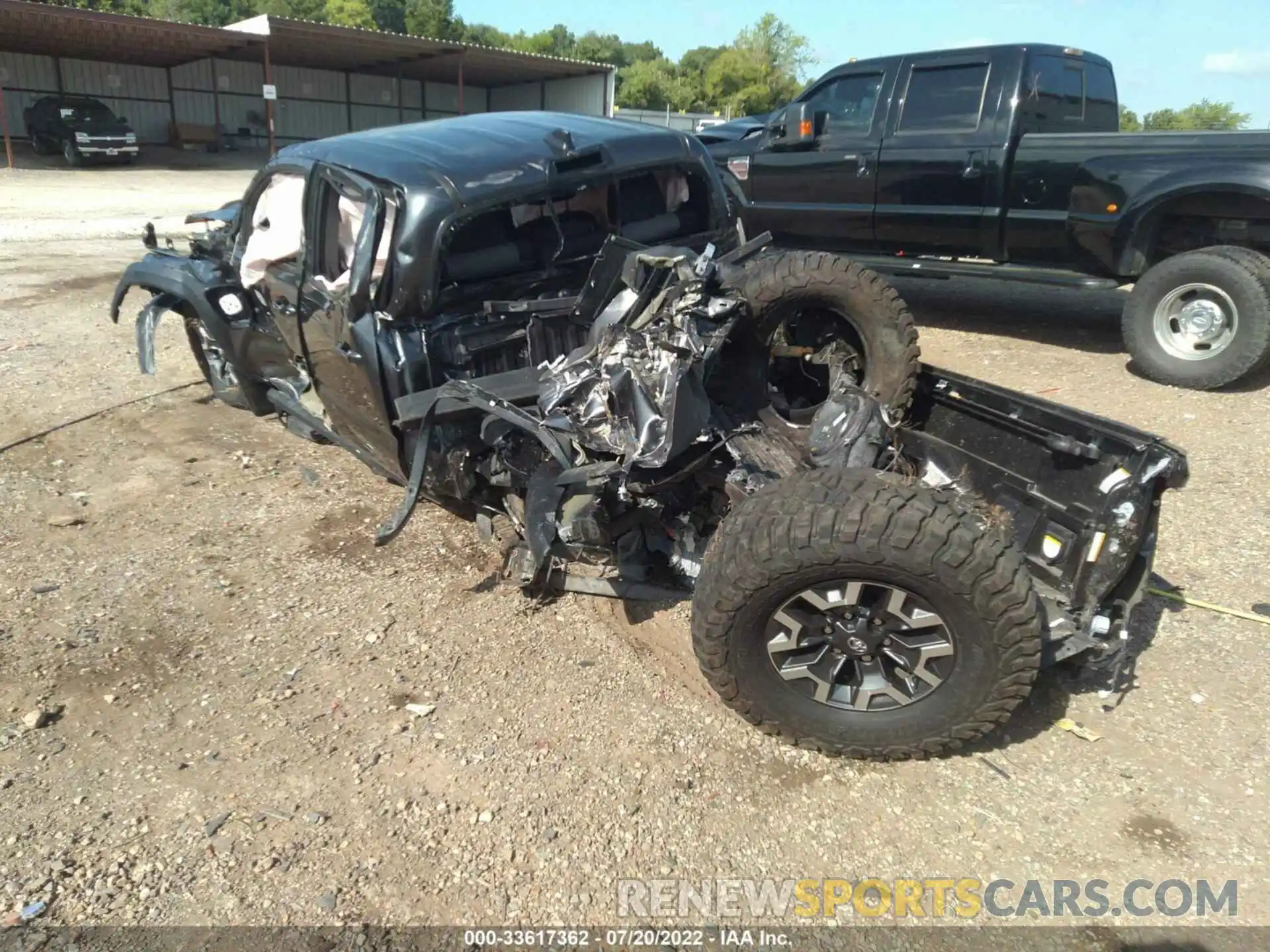 3 Photograph of a damaged car 3TMCZ5AN9MM437847 TOYOTA TACOMA 4WD 2021