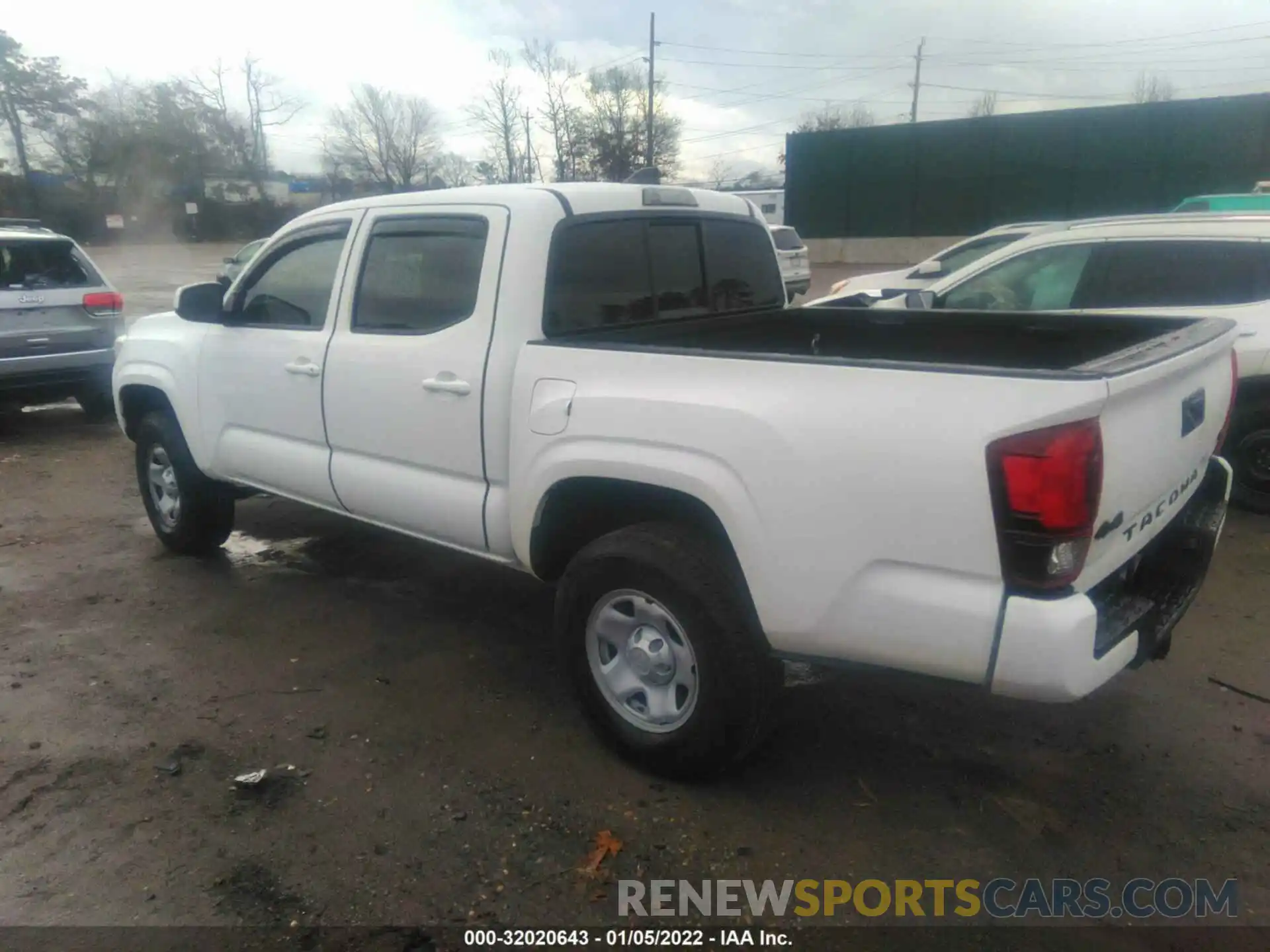 3 Photograph of a damaged car 3TMCZ5ANXMM386682 TOYOTA TACOMA 4WD 2021