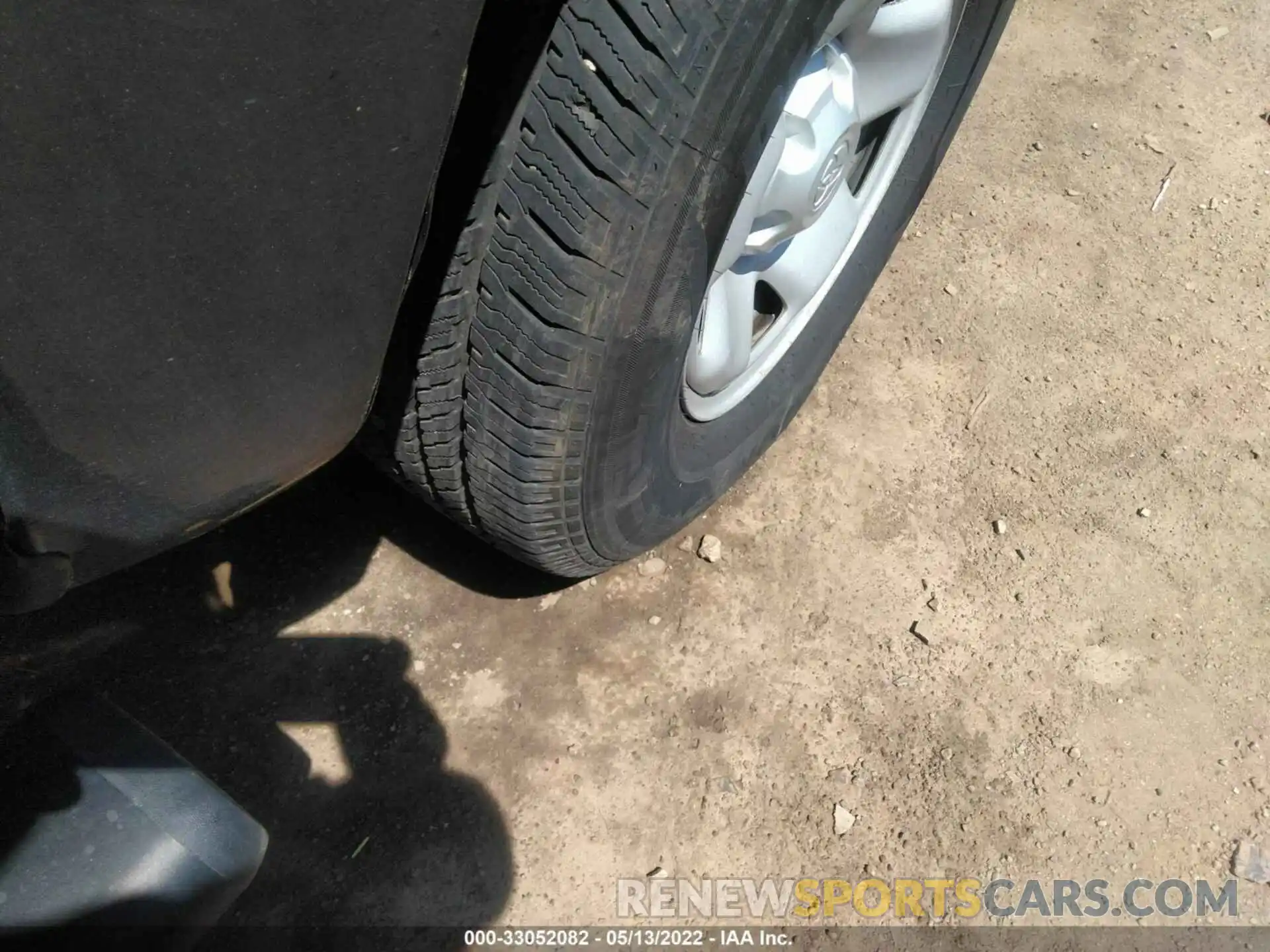 14 Photograph of a damaged car 3TMCZ5ANXMM394913 TOYOTA TACOMA 4WD 2021