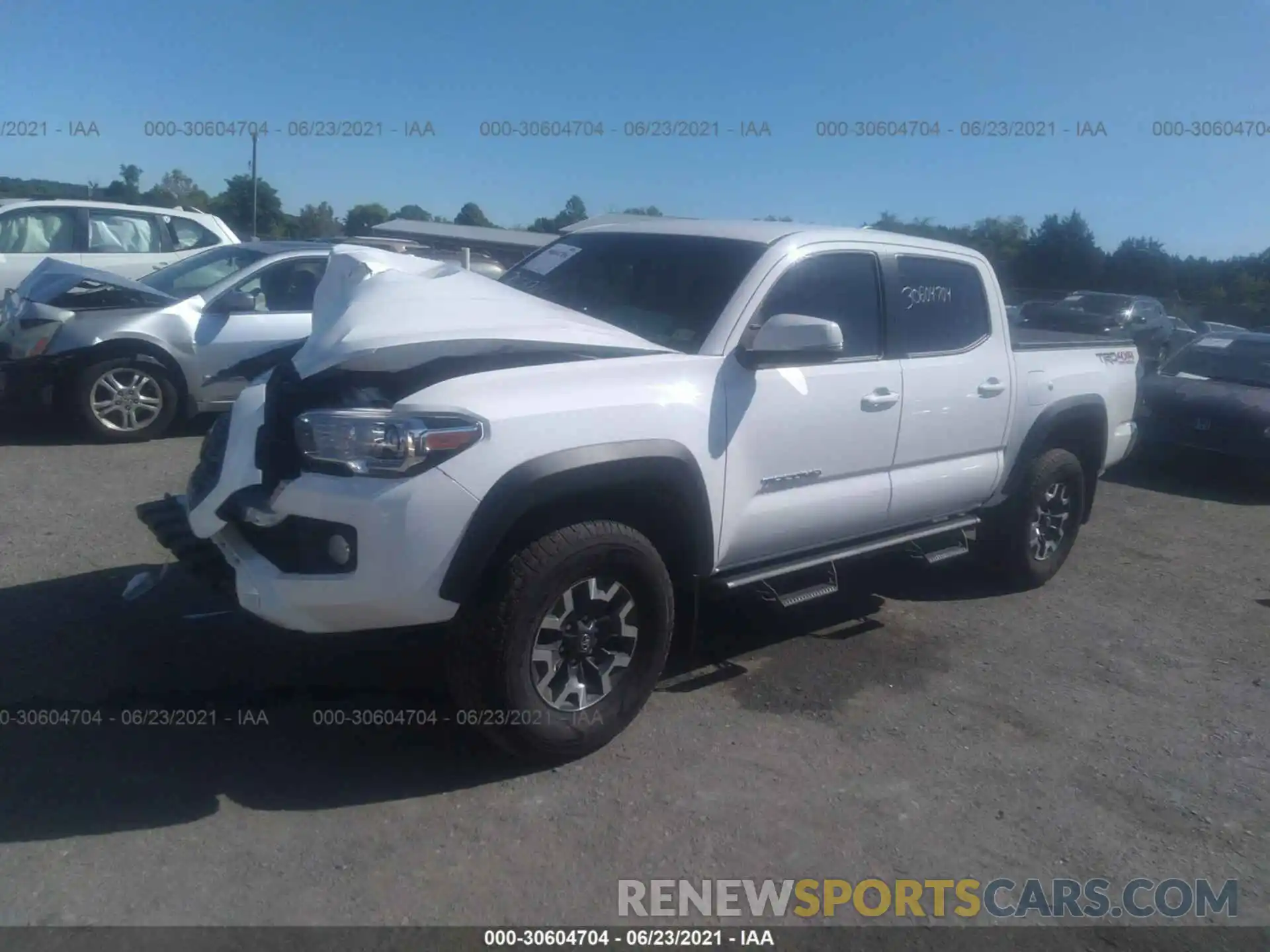 2 Photograph of a damaged car 3TMCZ5ANXMM395978 TOYOTA TACOMA 4WD 2021