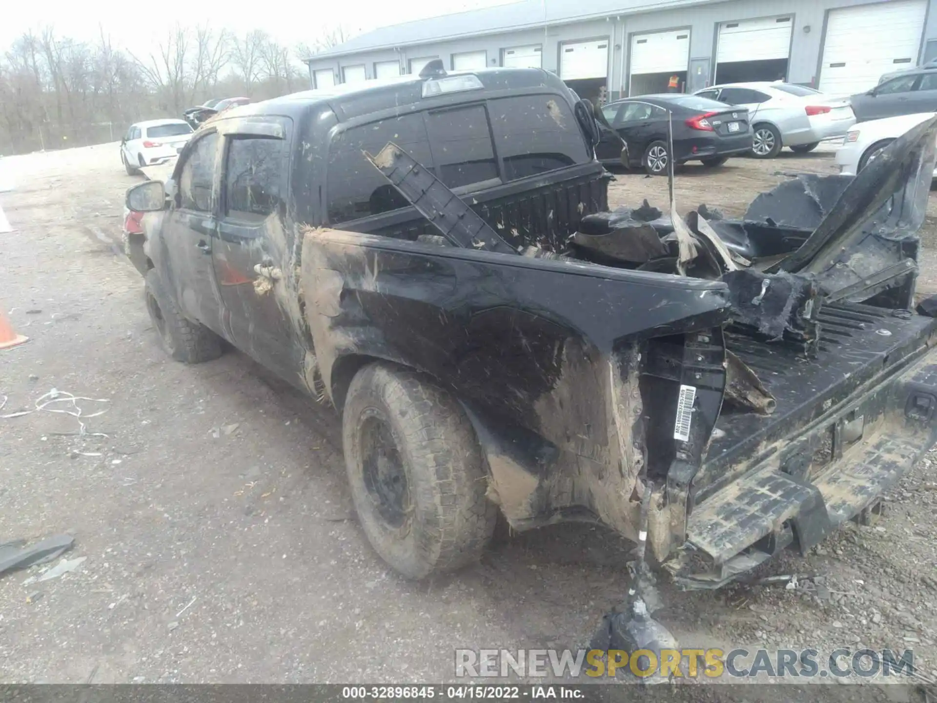 3 Фотография поврежденного автомобиля 3TMCZ5ANXMM399318 TOYOTA TACOMA 4WD 2021