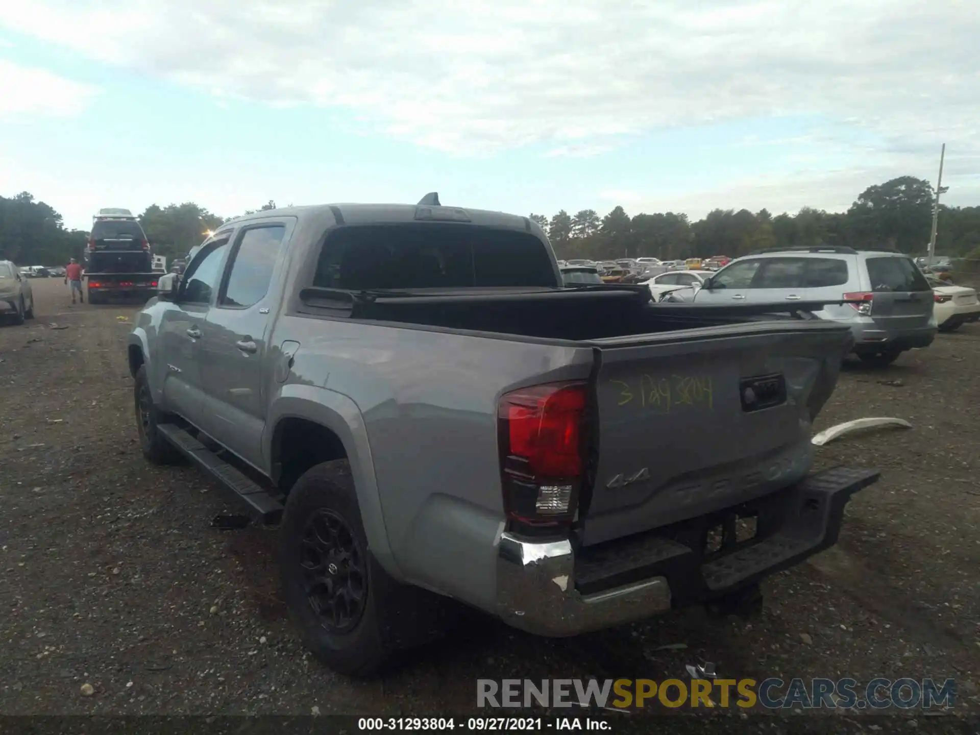 3 Photograph of a damaged car 3TMCZ5ANXMM402296 TOYOTA TACOMA 4WD 2021