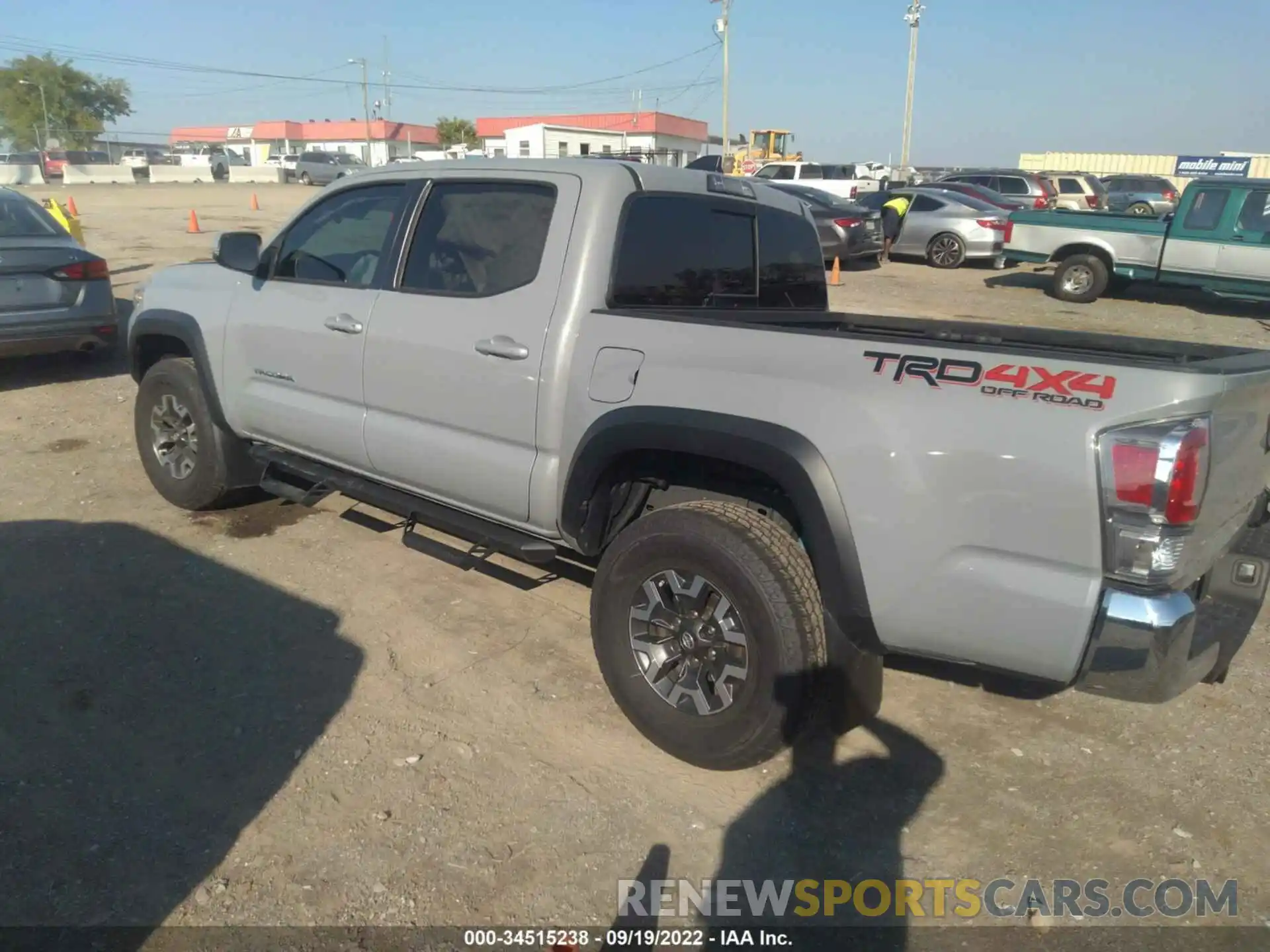 3 Фотография поврежденного автомобиля 3TMCZ5ANXMM403691 TOYOTA TACOMA 4WD 2021