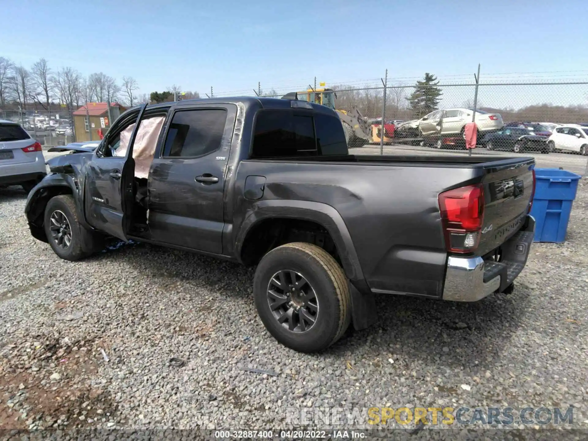 3 Photograph of a damaged car 3TMCZ5ANXMM403867 TOYOTA TACOMA 4WD 2021