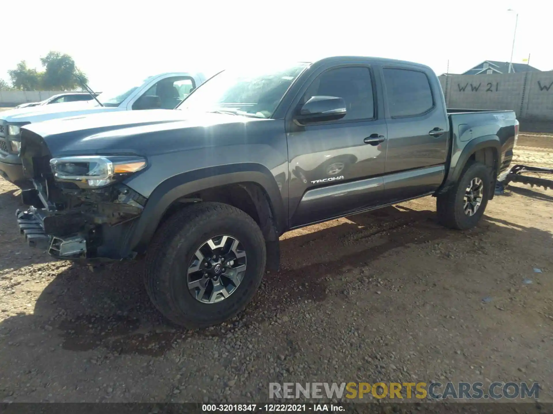 2 Photograph of a damaged car 3TMCZ5ANXMM403903 TOYOTA TACOMA 4WD 2021