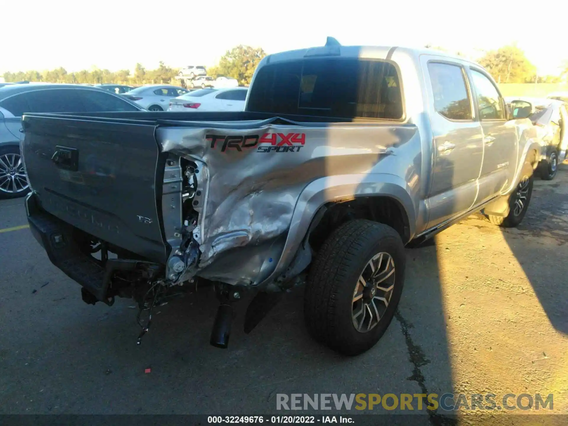 6 Photograph of a damaged car 3TMCZ5ANXMM406221 TOYOTA TACOMA 4WD 2021