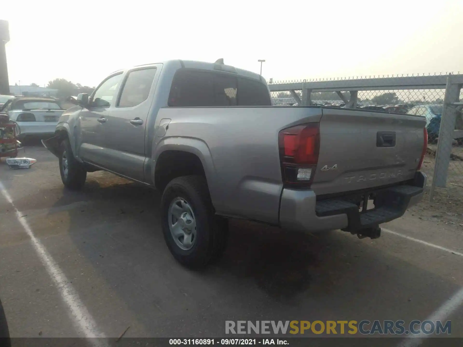 3 Photograph of a damaged car 3TMCZ5ANXMM406333 TOYOTA TACOMA 4WD 2021