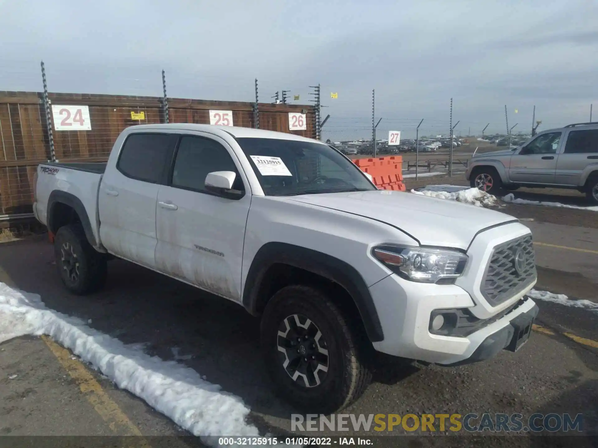 1 Photograph of a damaged car 3TMCZ5ANXMM422693 TOYOTA TACOMA 4WD 2021