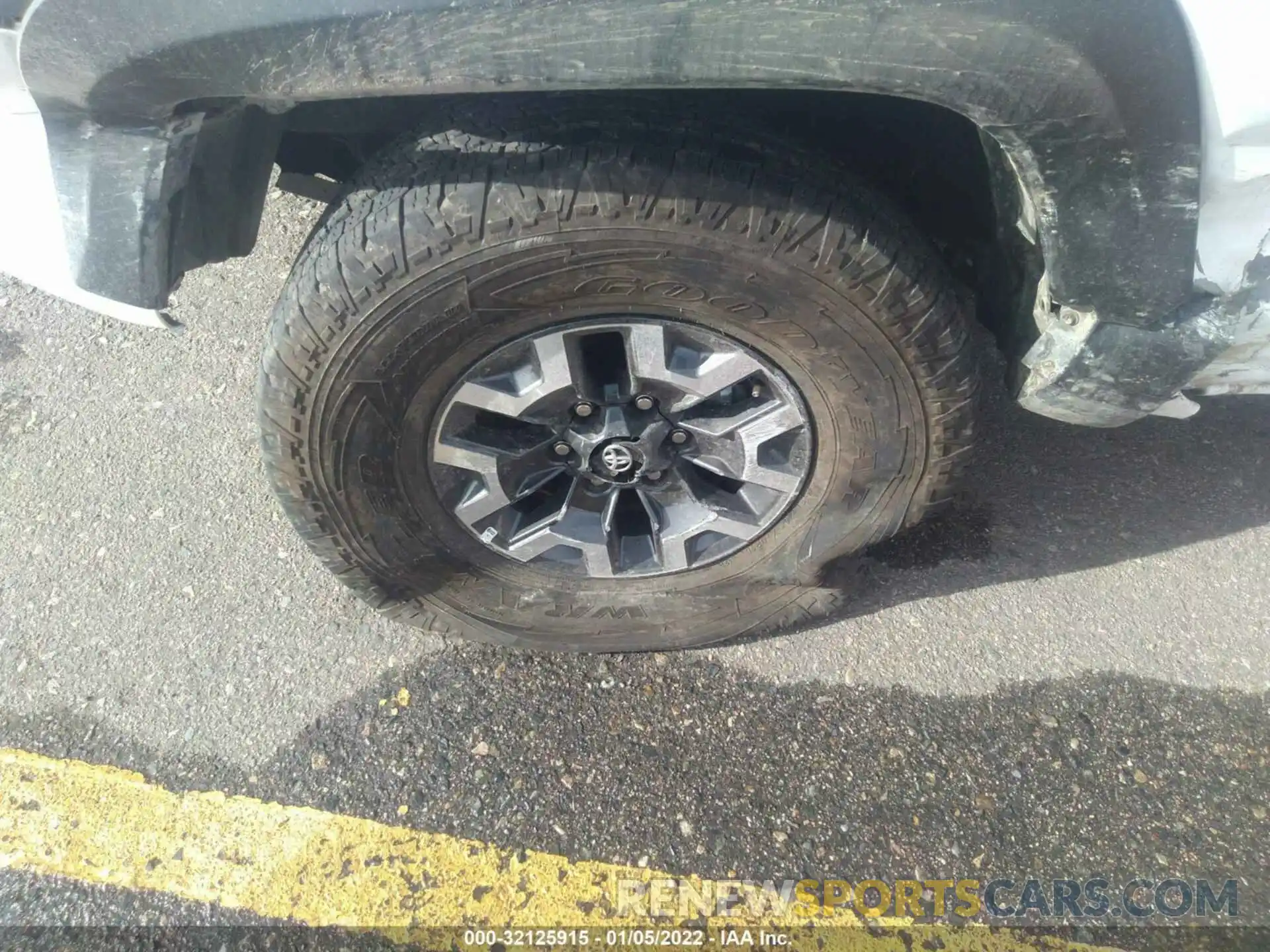 13 Photograph of a damaged car 3TMCZ5ANXMM422693 TOYOTA TACOMA 4WD 2021