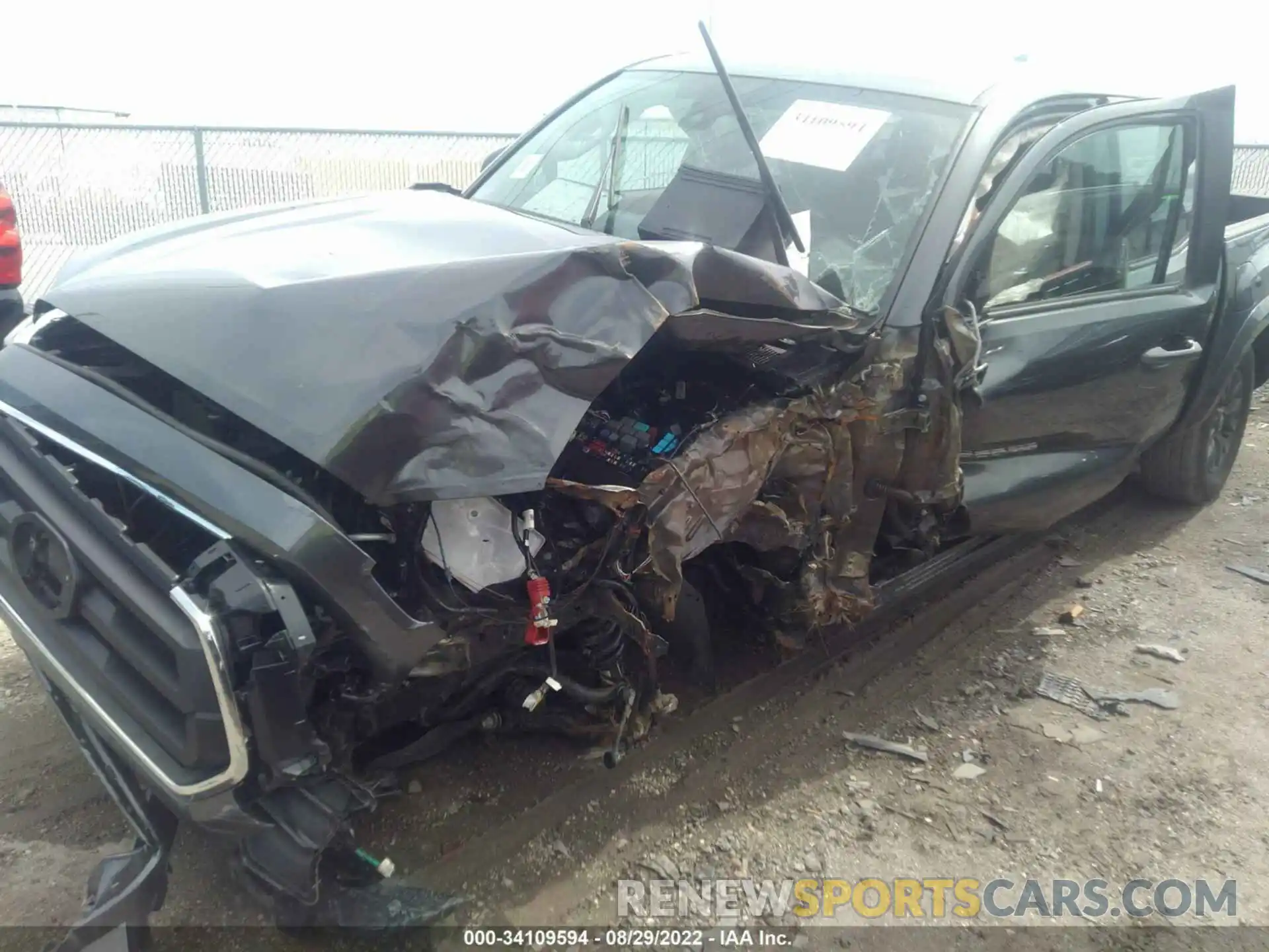 6 Photograph of a damaged car 3TMCZ5ANXMM431622 TOYOTA TACOMA 4WD 2021