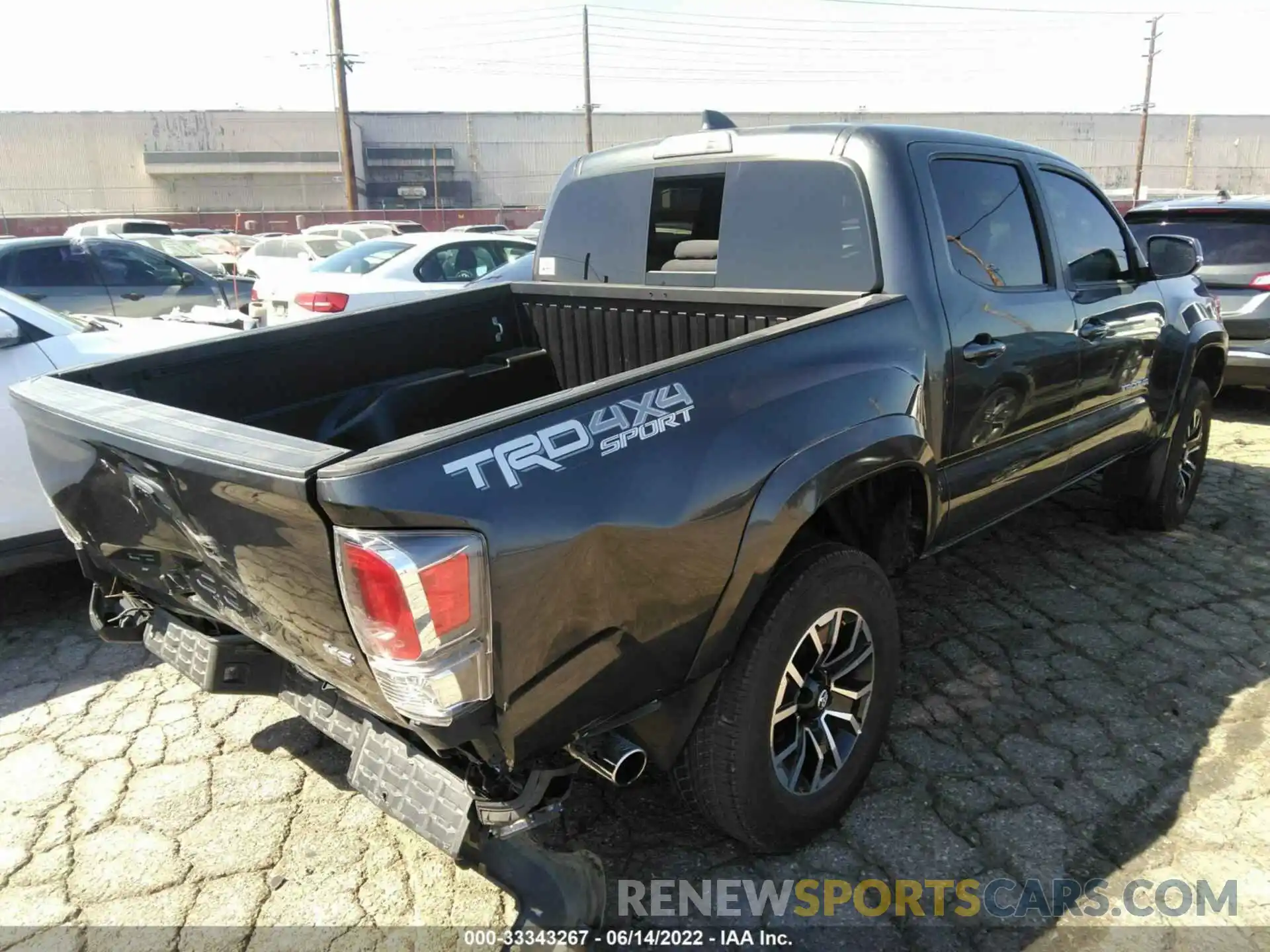 4 Фотография поврежденного автомобиля 3TMCZ5ANXMM434472 TOYOTA TACOMA 4WD 2021