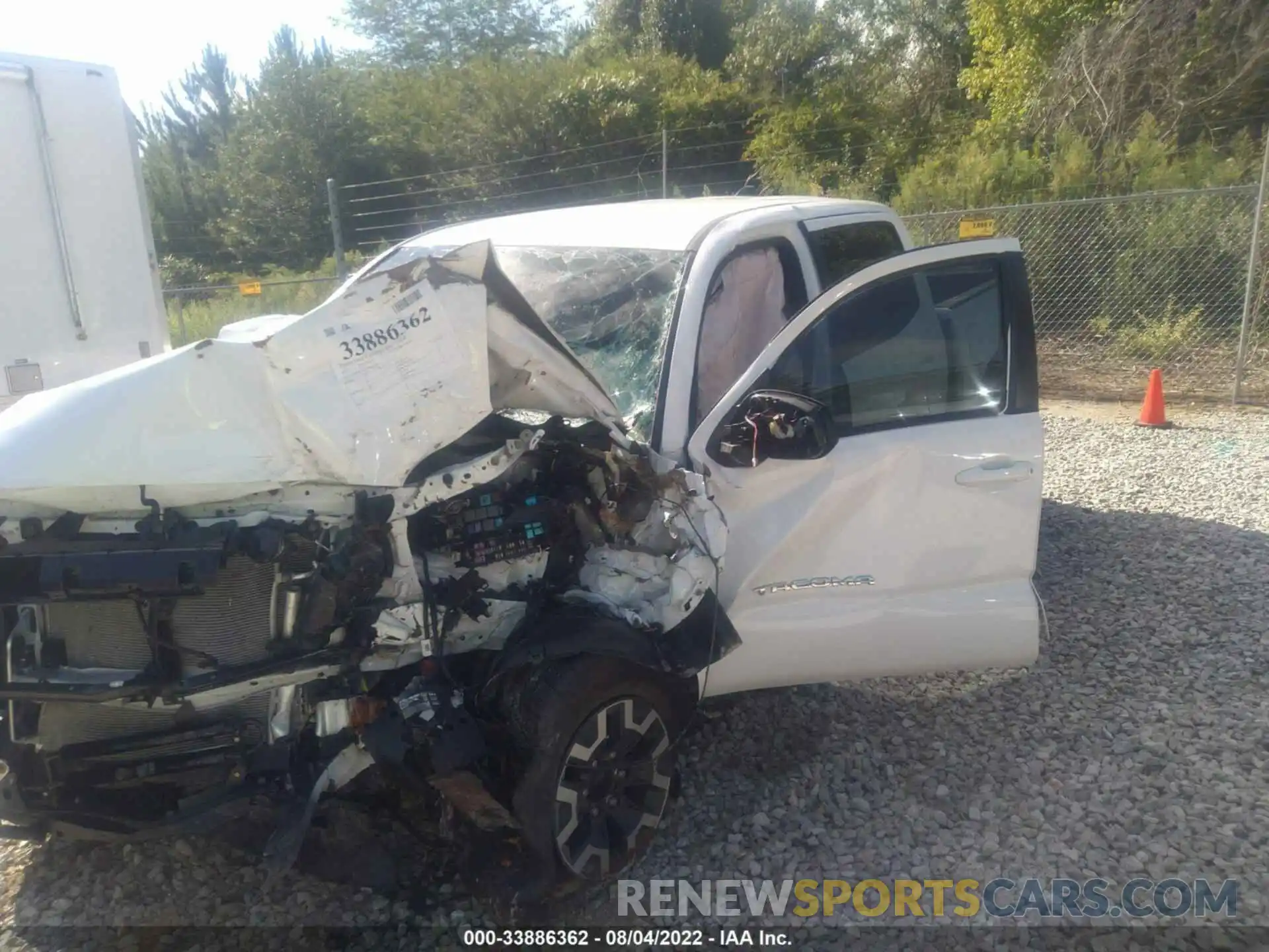 2 Photograph of a damaged car 3TMCZ5ANXMM451210 TOYOTA TACOMA 4WD 2021