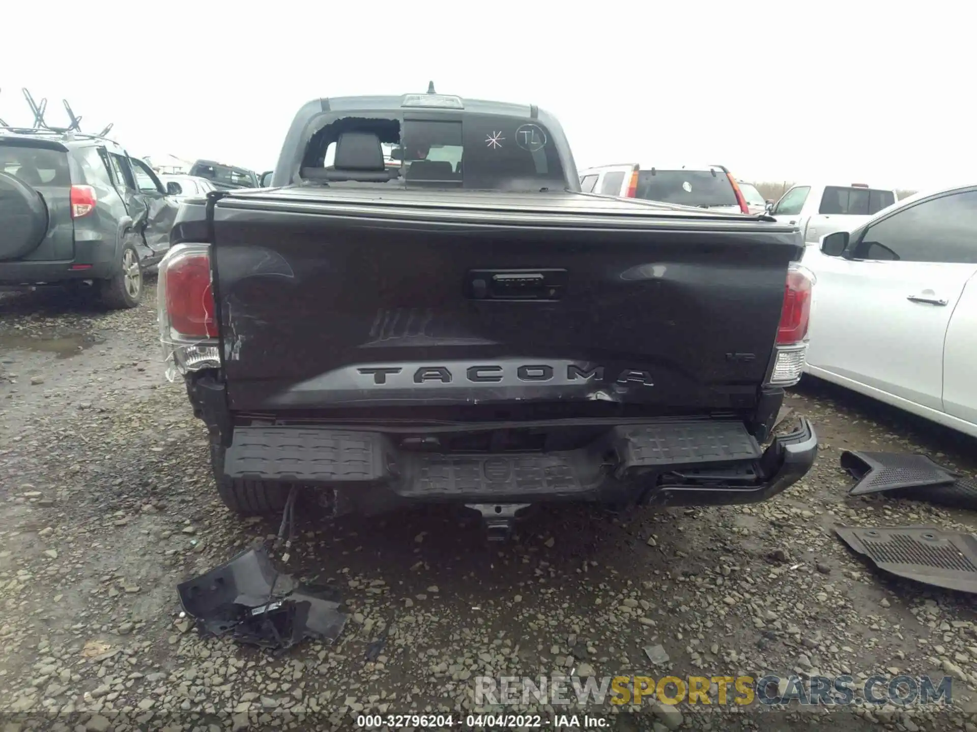 6 Photograph of a damaged car 3TMDZ5BN0MM110613 TOYOTA TACOMA 4WD 2021