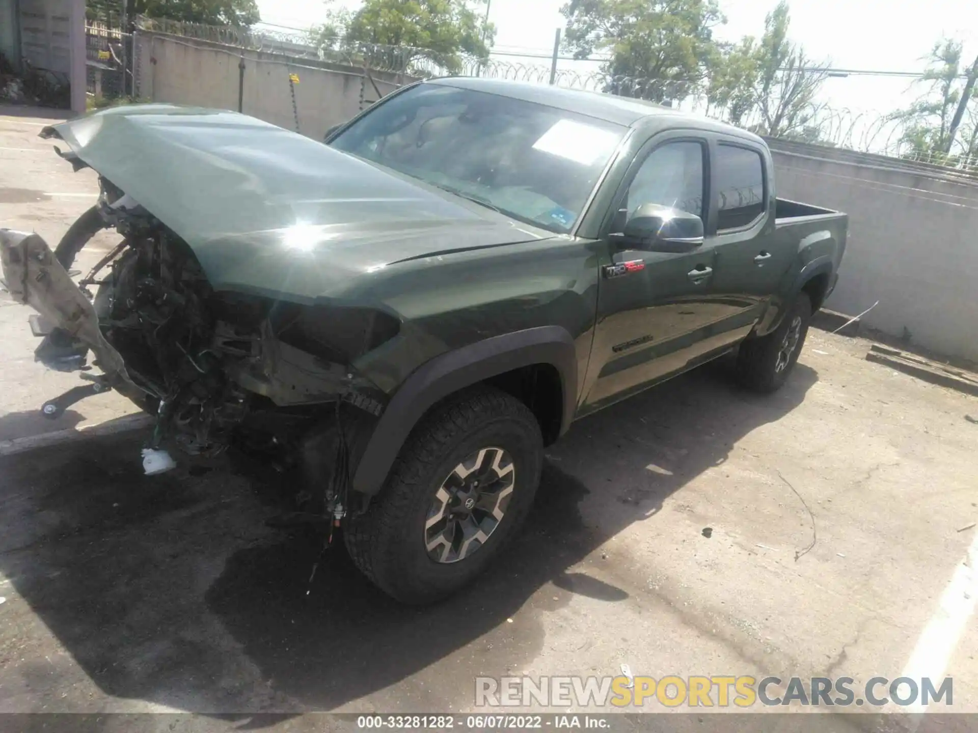 2 Photograph of a damaged car 3TMDZ5BN0MM116993 TOYOTA TACOMA 4WD 2021