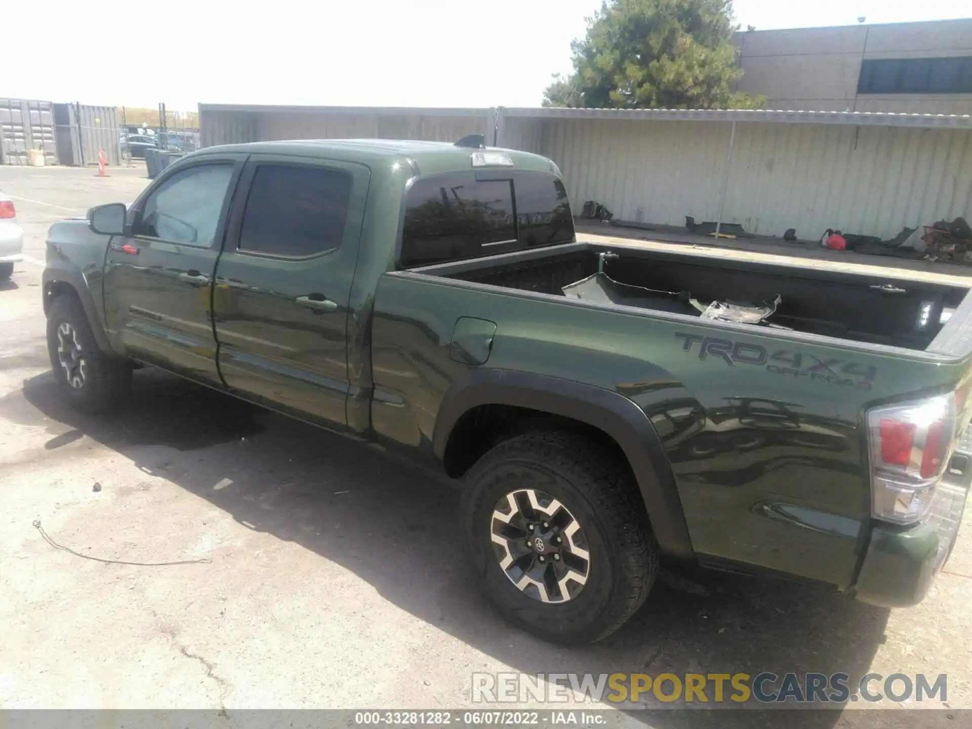 3 Photograph of a damaged car 3TMDZ5BN0MM116993 TOYOTA TACOMA 4WD 2021