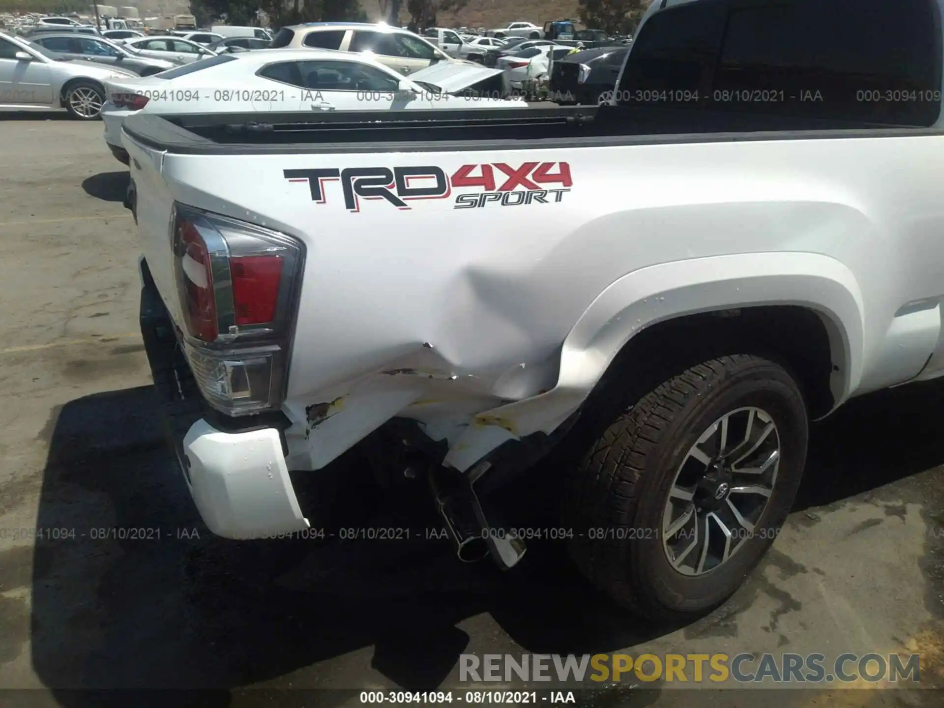 6 Фотография поврежденного автомобиля 3TMDZ5BN1MM107722 TOYOTA TACOMA 4WD 2021