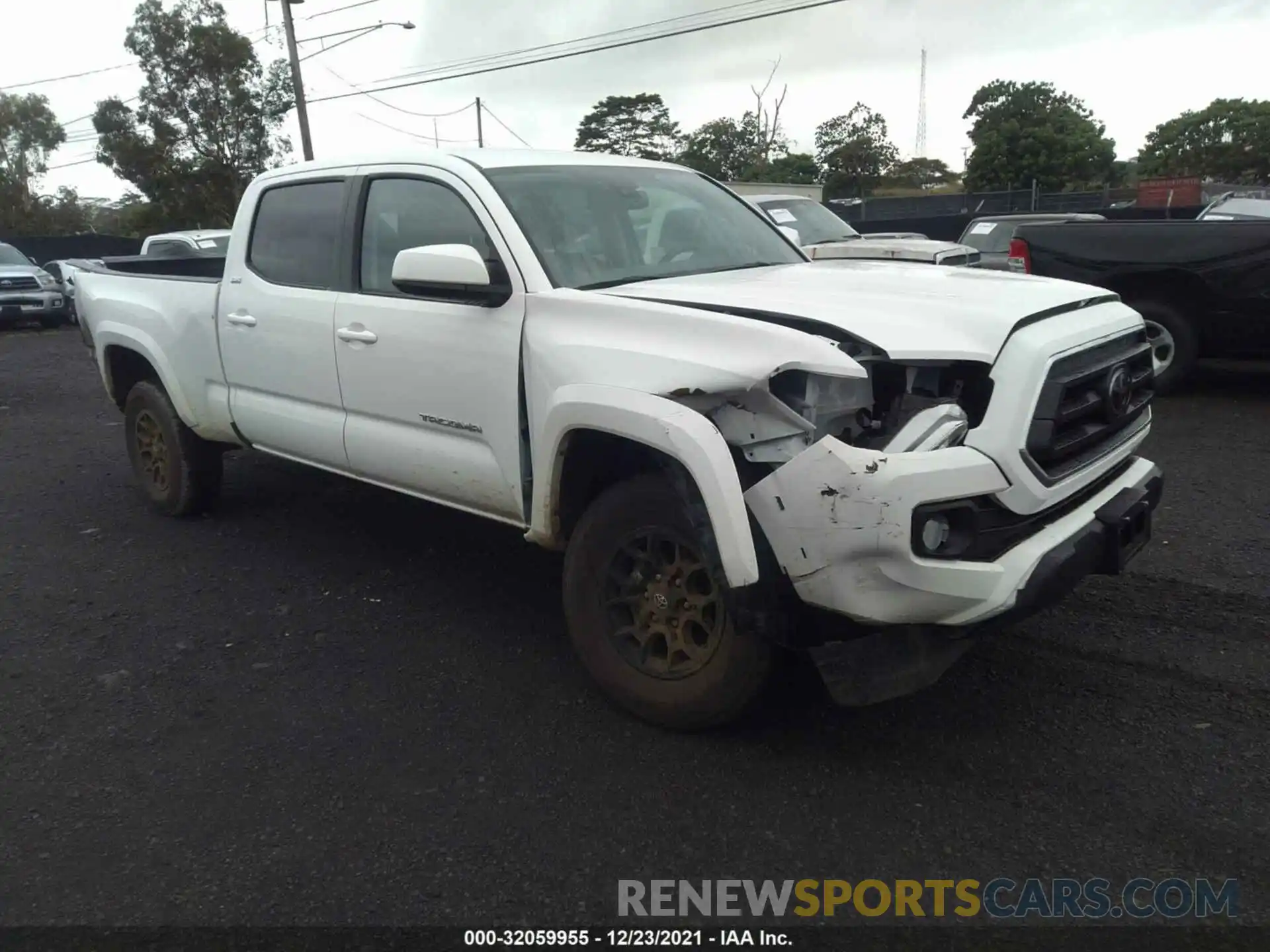 1 Photograph of a damaged car 3TMDZ5BN1MM112208 TOYOTA TACOMA 4WD 2021