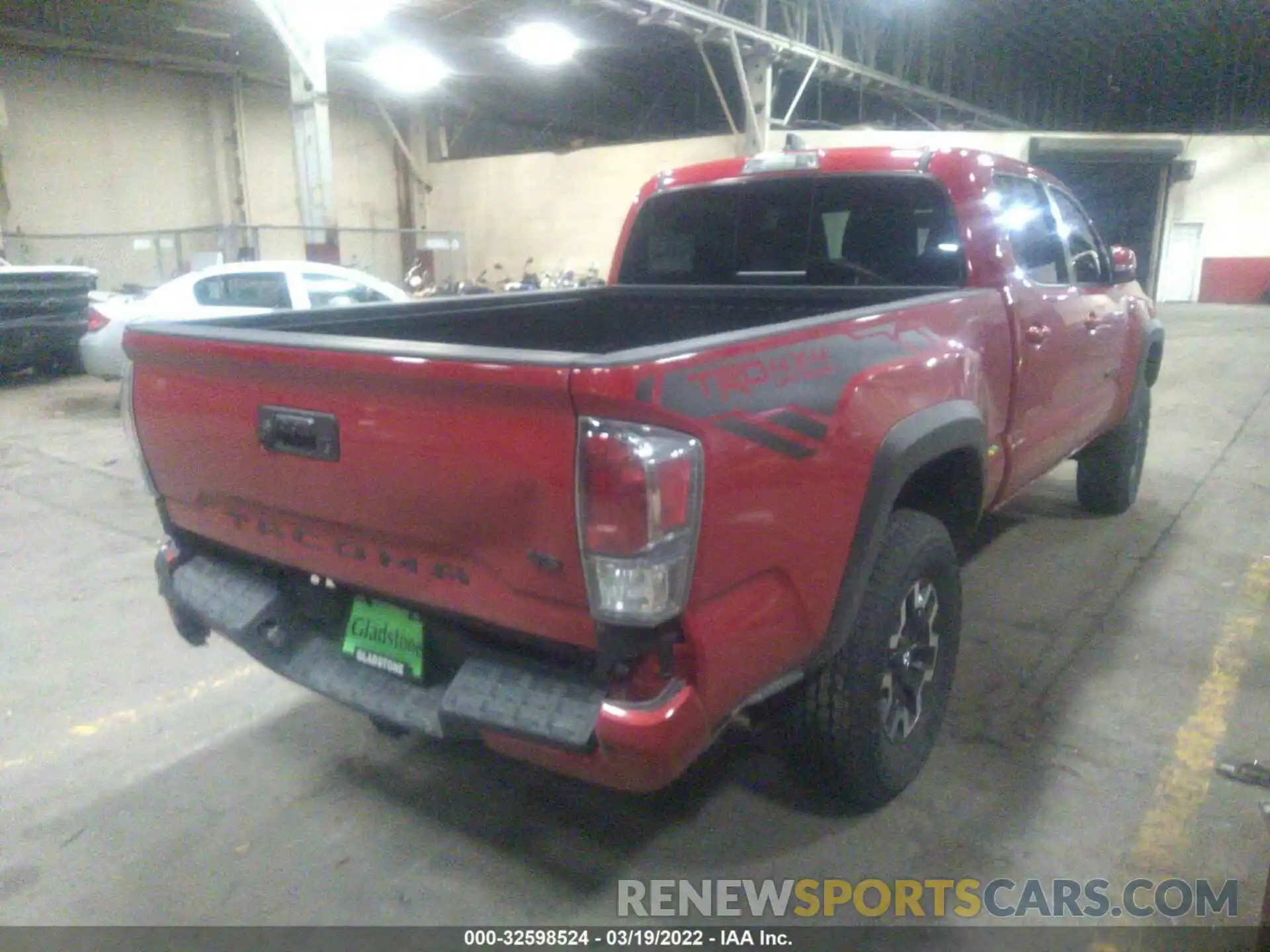 4 Photograph of a damaged car 3TMDZ5BN1MM120129 TOYOTA TACOMA 4WD 2021